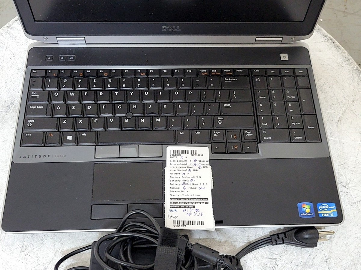 DELL LATITUDE E6530 15.6″ Laptop Intel Core I5-3340M 8GB 320GB