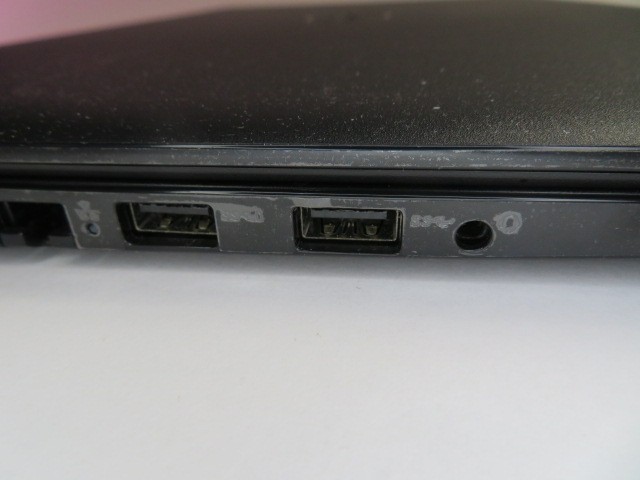 DELL LATITUDE 3500 i7-8565U 1.8GHz 16GB 256GB NVMe GEFORCE MX130 WIN 11 PRO