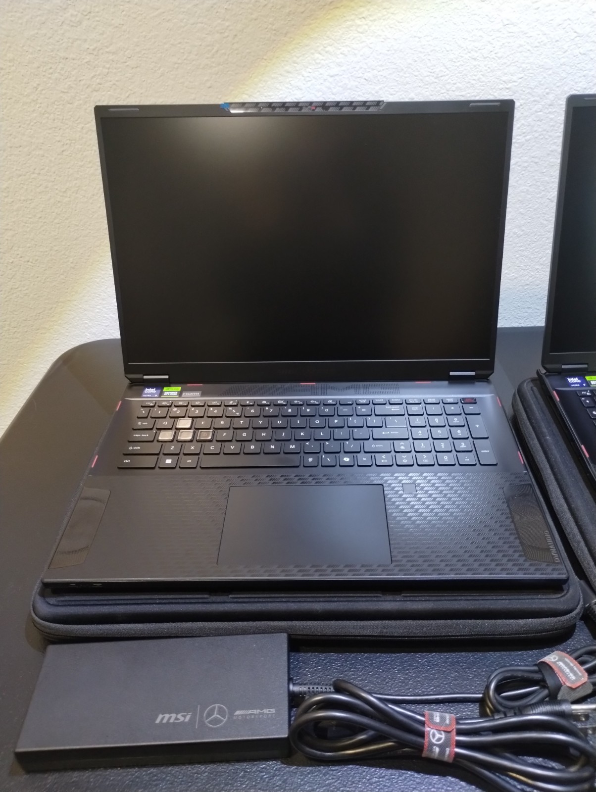 MSI Stealth 18 Mercedes-AMG A1VHG Gaming Laptop RTX 4080 96GB RAM Upgraded