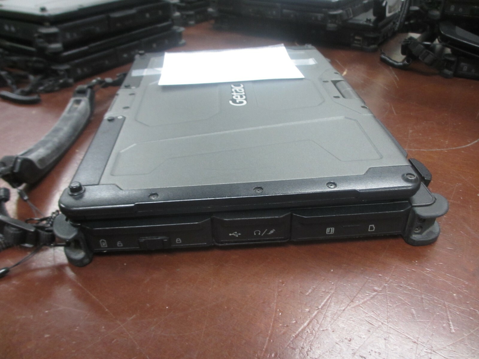 Getac V110 i5 4300U 1.90GHZ 8GB Web-Cam Laptop [NO HDD/CADDY/OS/AC] w/ Pen