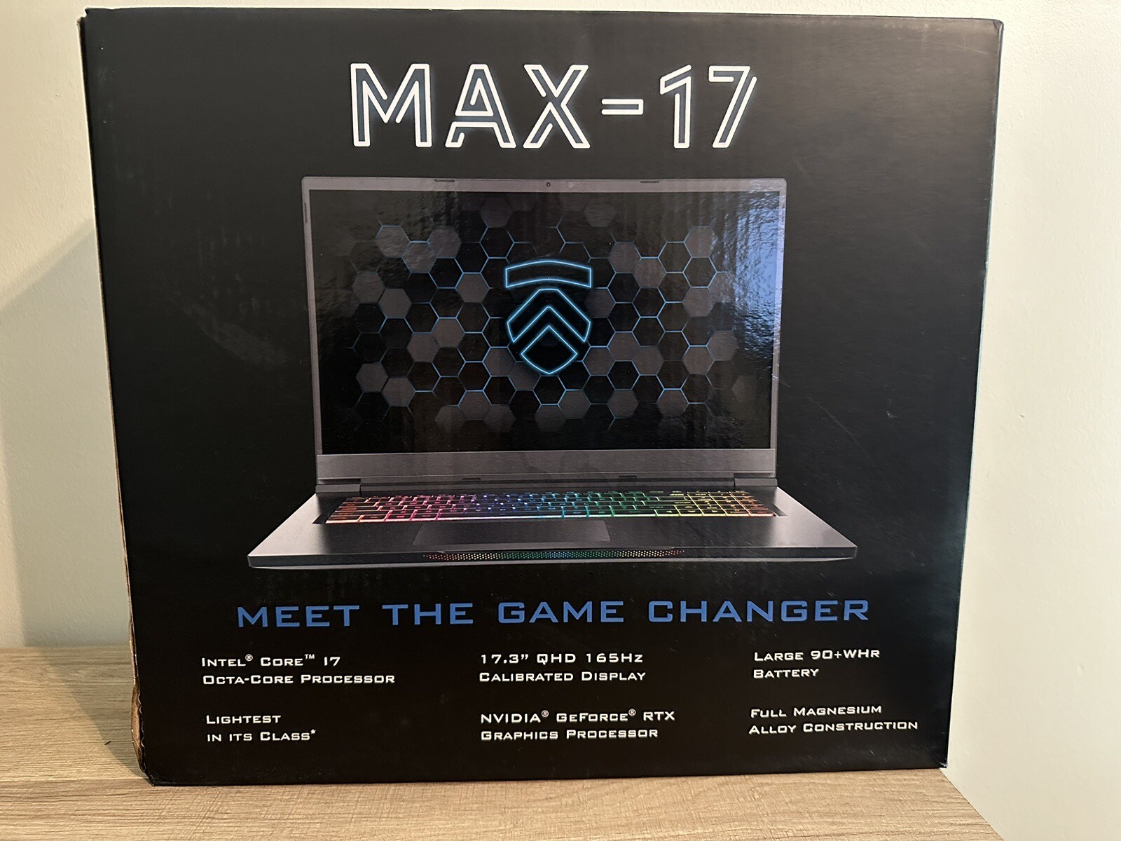 Eluktronics MAX-17 gaming laptop i7 rtx 3070