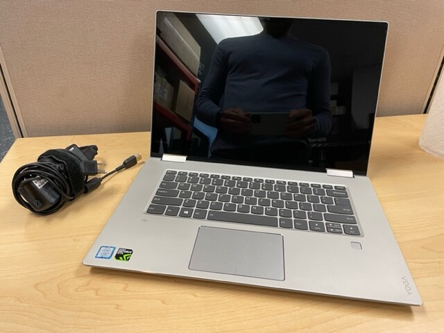 Lenovo Yoga 720-15IKB | 2-in-1 15.6″ 4K UHD IPS Touch-Screen Ultrabook