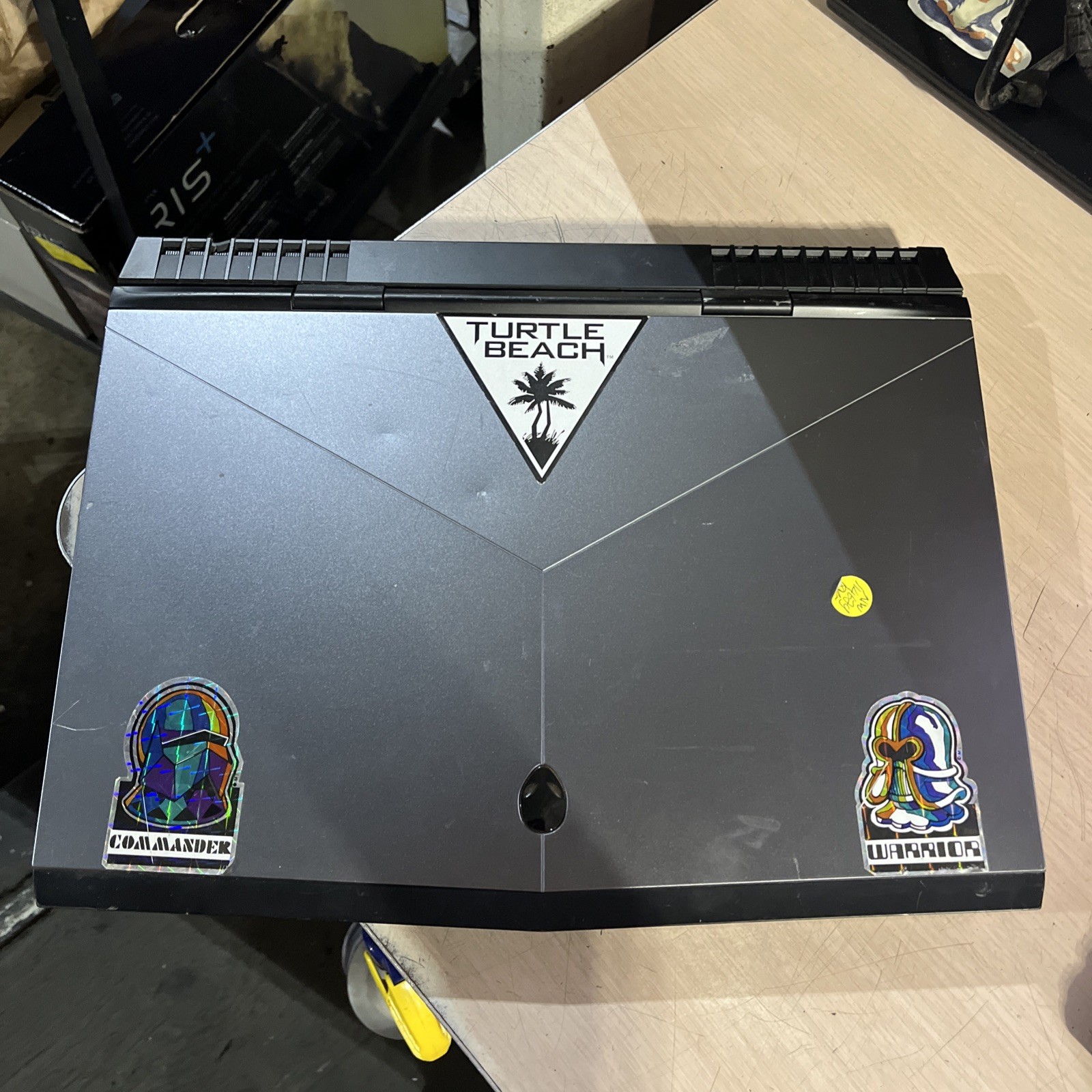 ALIENWARE 17 R4 INTEL CORE I7-7700HQ 2.80GHZ 8GB RAM NO HD
