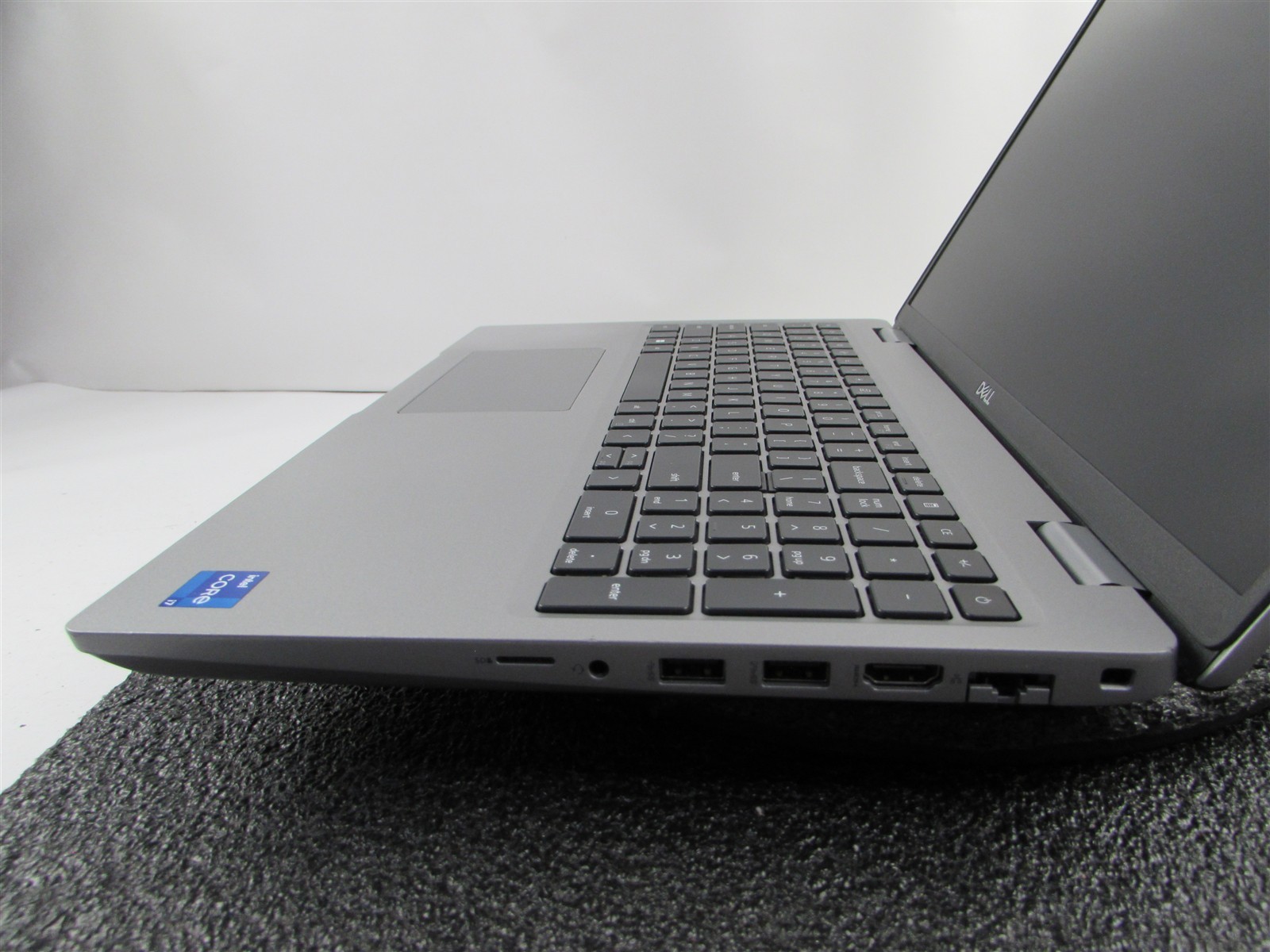 DELL LATITUDE 5531 1920X1080 FHD I7-12800H (14 CORES 1TB SSD 32GB RAM NO O.S/BAT