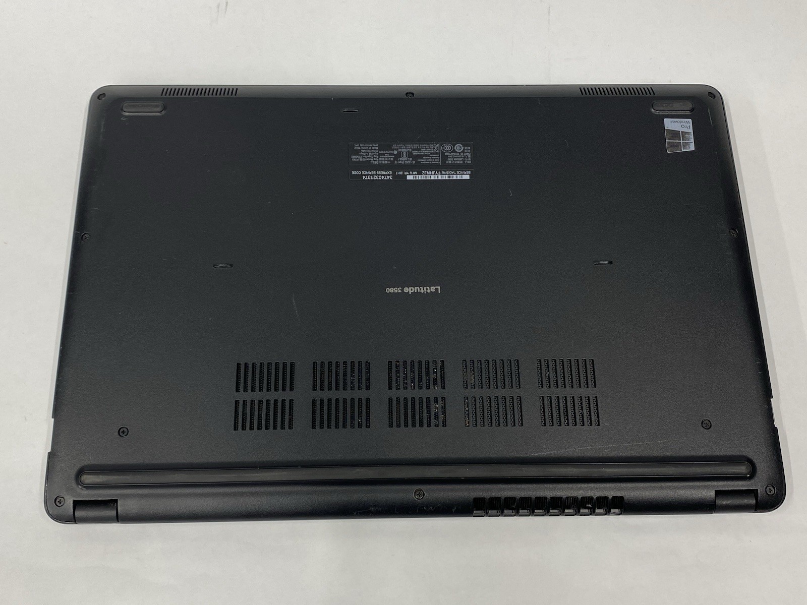 Lot of (2) Dell Latitude 3580 – 1366×768 – i3-6006u – No RAM/SSD/OS – READ