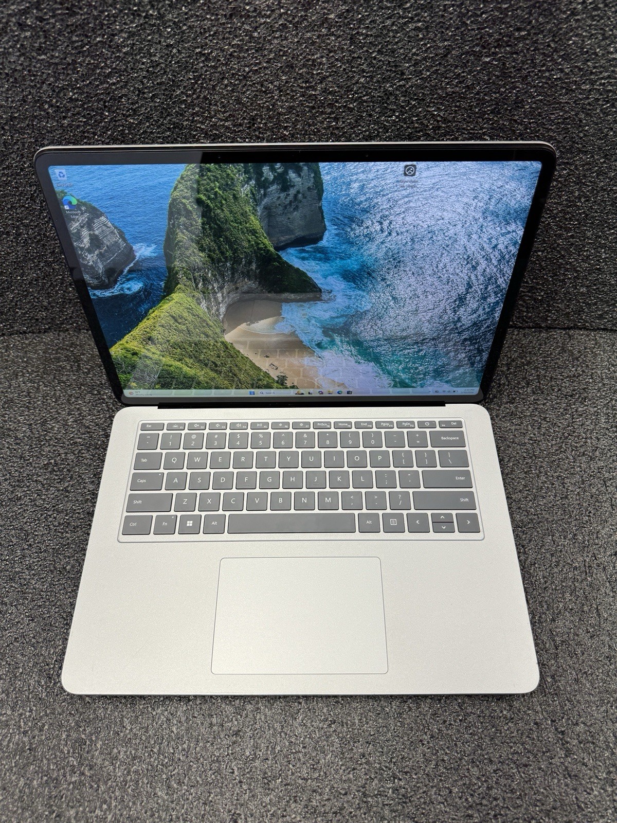 Microsoft Surface Studio 1964 11th Gen i5 11300H 3.1GHz 16GB/ 256GB/WIN11 ✅