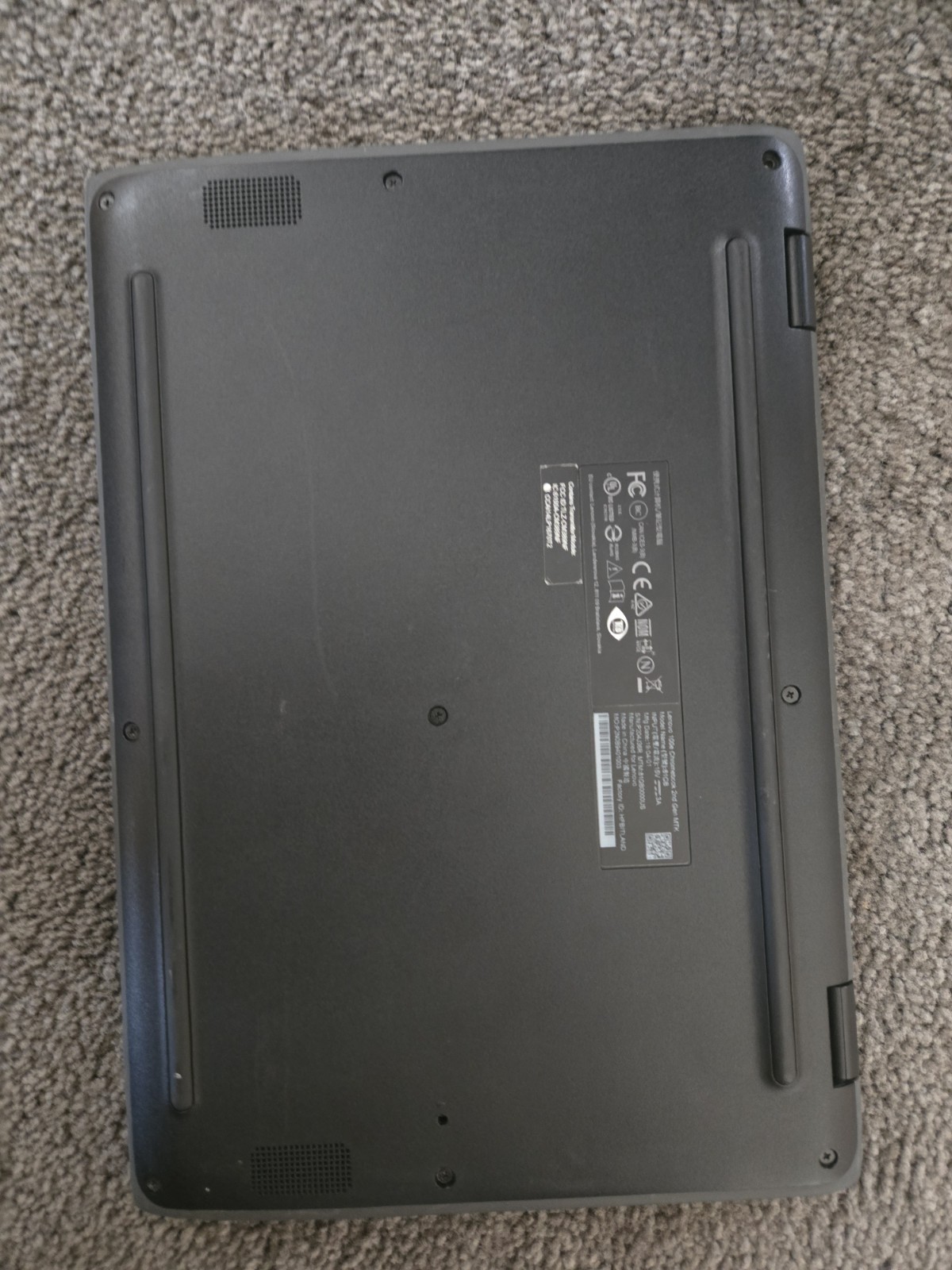Lenovo 100e Chromebook 2nd Gen mtk With Charger