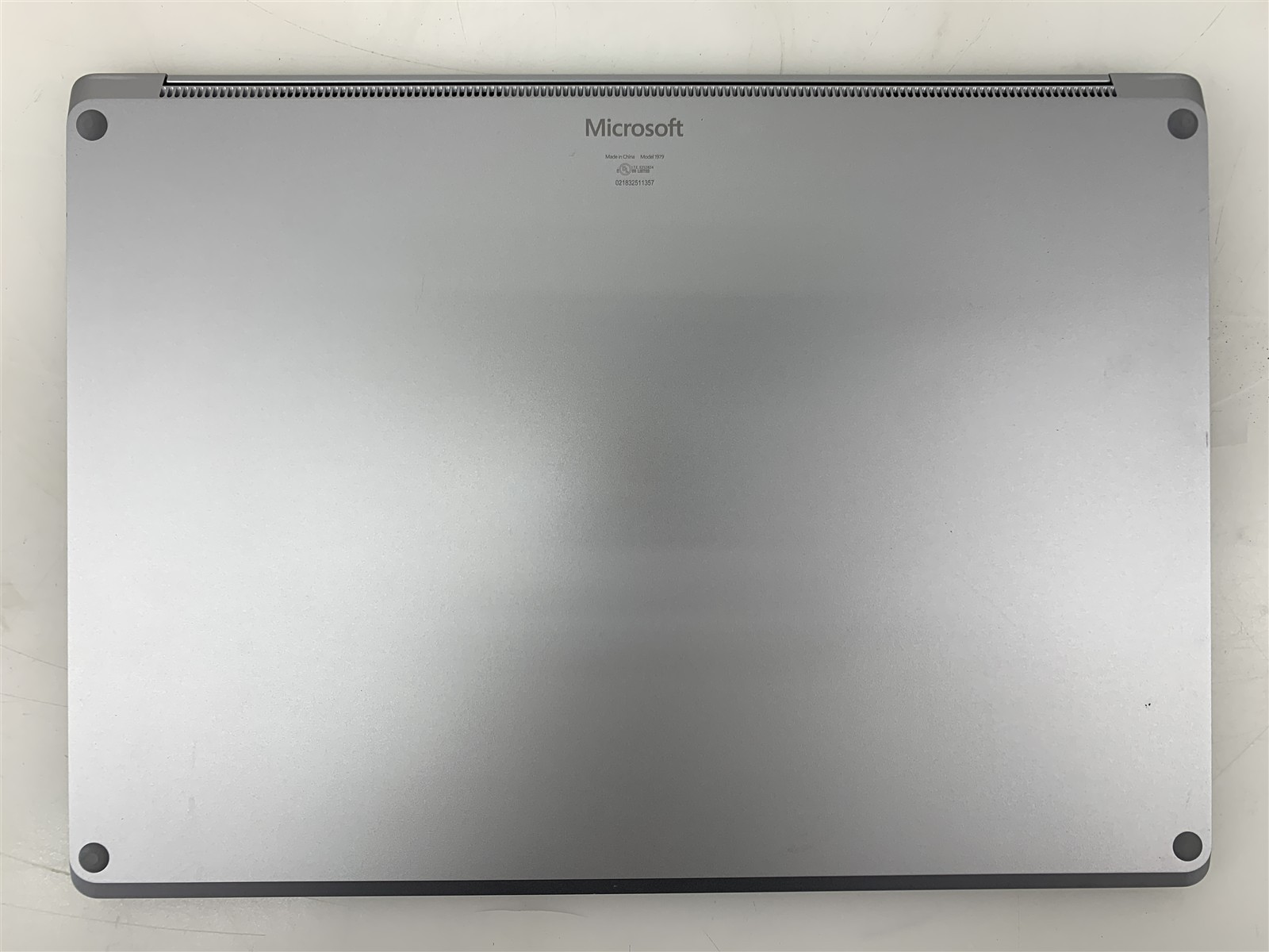 Microsoft Surface Laptop 4 1979 i7-1185G7 3.00GHz 16GB RAM 256GB NVMe Win 11 Pro