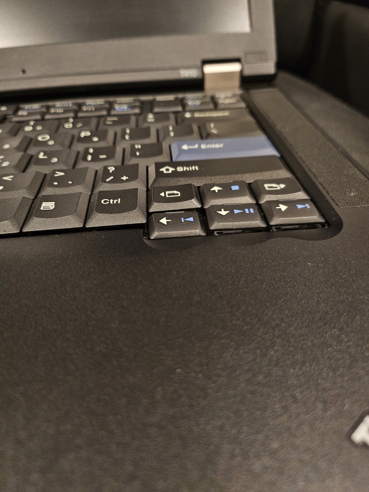 Lenovo ThinkPad T410 Laptop Intel I5-M520, 2.40GHz, 4GB RAM