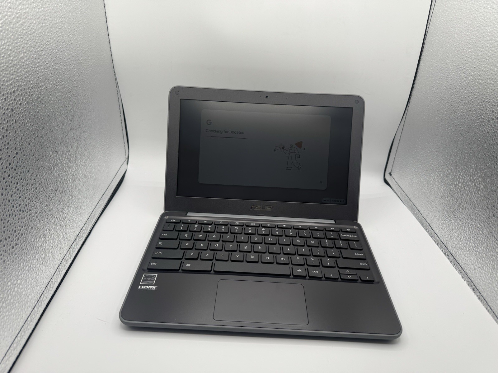 Asus C203x Chromebook 1.6GHz 4GB RAM 16GB SSD 11.6″ HDMI Chrome OS with Charger