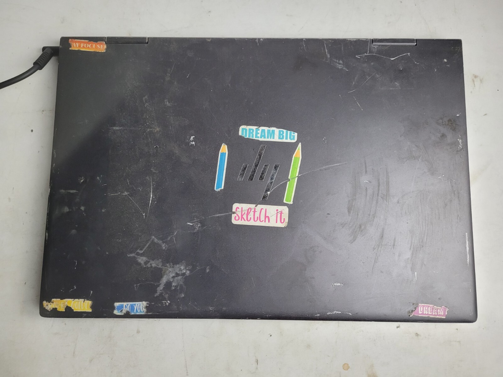 HP Model 15-db0011dx w/AMD Ryzen 5 3500U, 4GB RAM, 15.6″ Laptop for Parts #2122