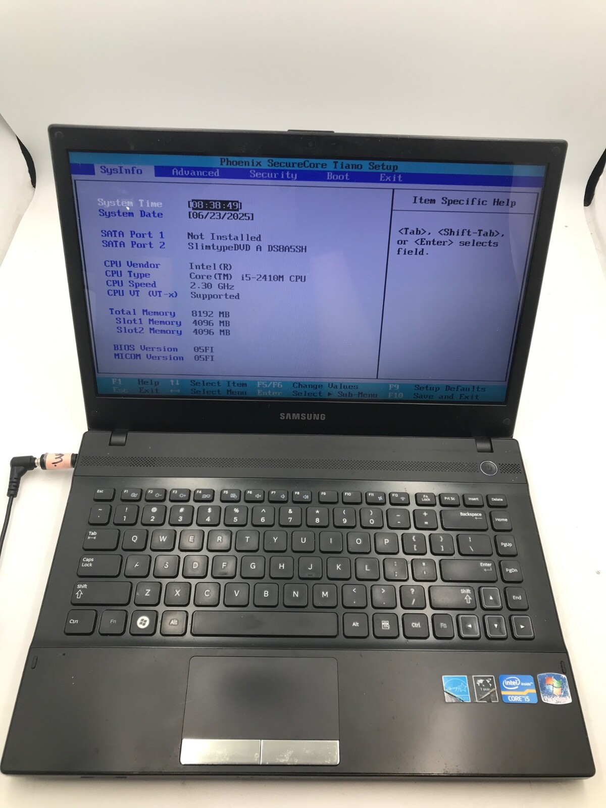Samsung 300V 13″ Intel Core i5-2410M 2.3GHz 8GB RAM NO HDD -MZ