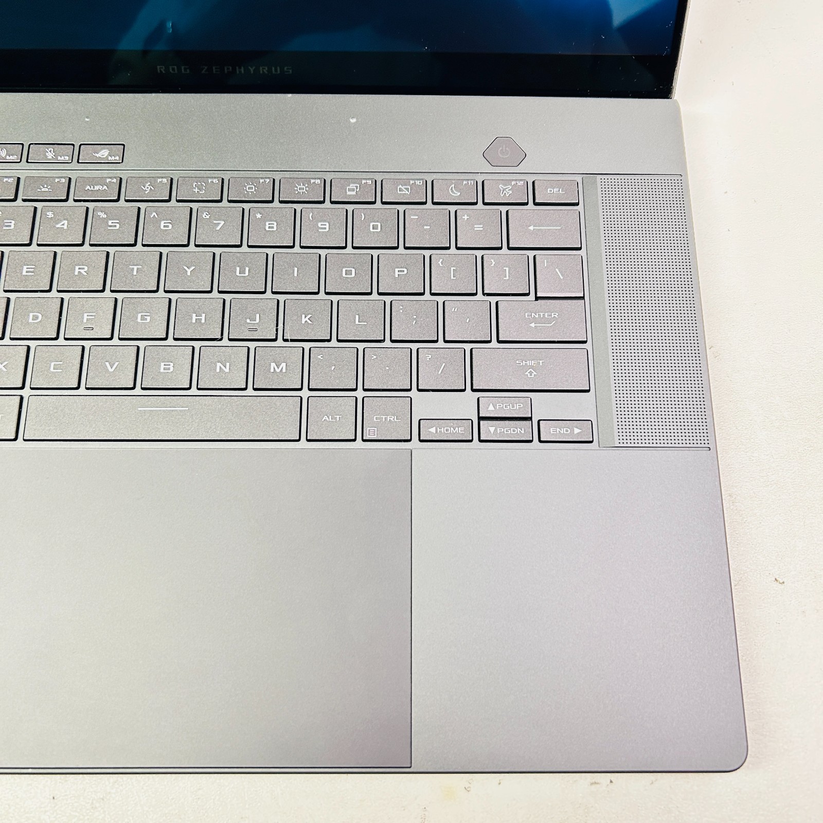ASUS ROG Zephyrus G16 OLED (Core Ultra 9 185H, 16GB/500GB SSD, RTX 4070) Laptop