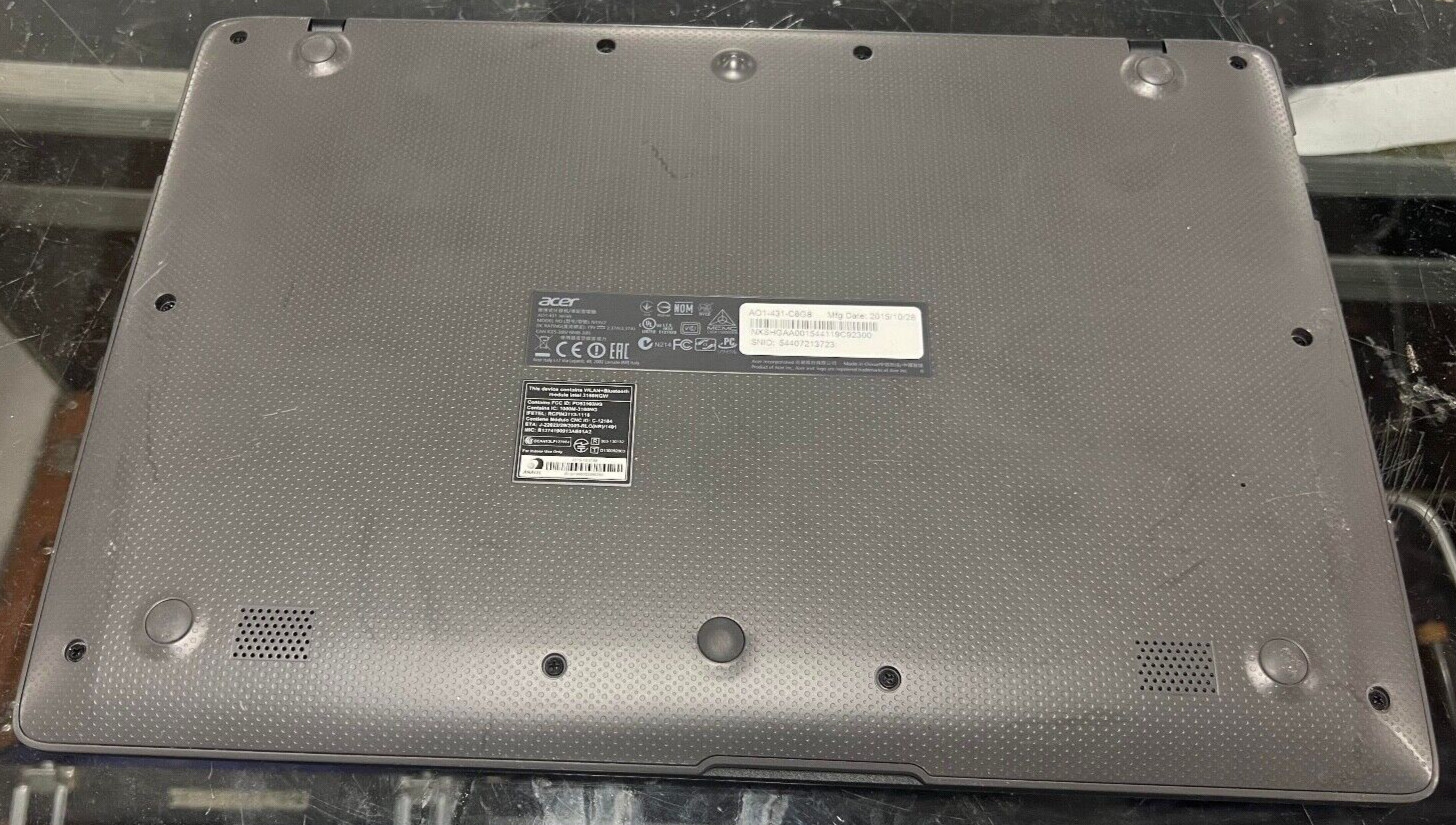 Lot of (3) Acer Laptops *FOR PARTS OR REPAIR* (A)