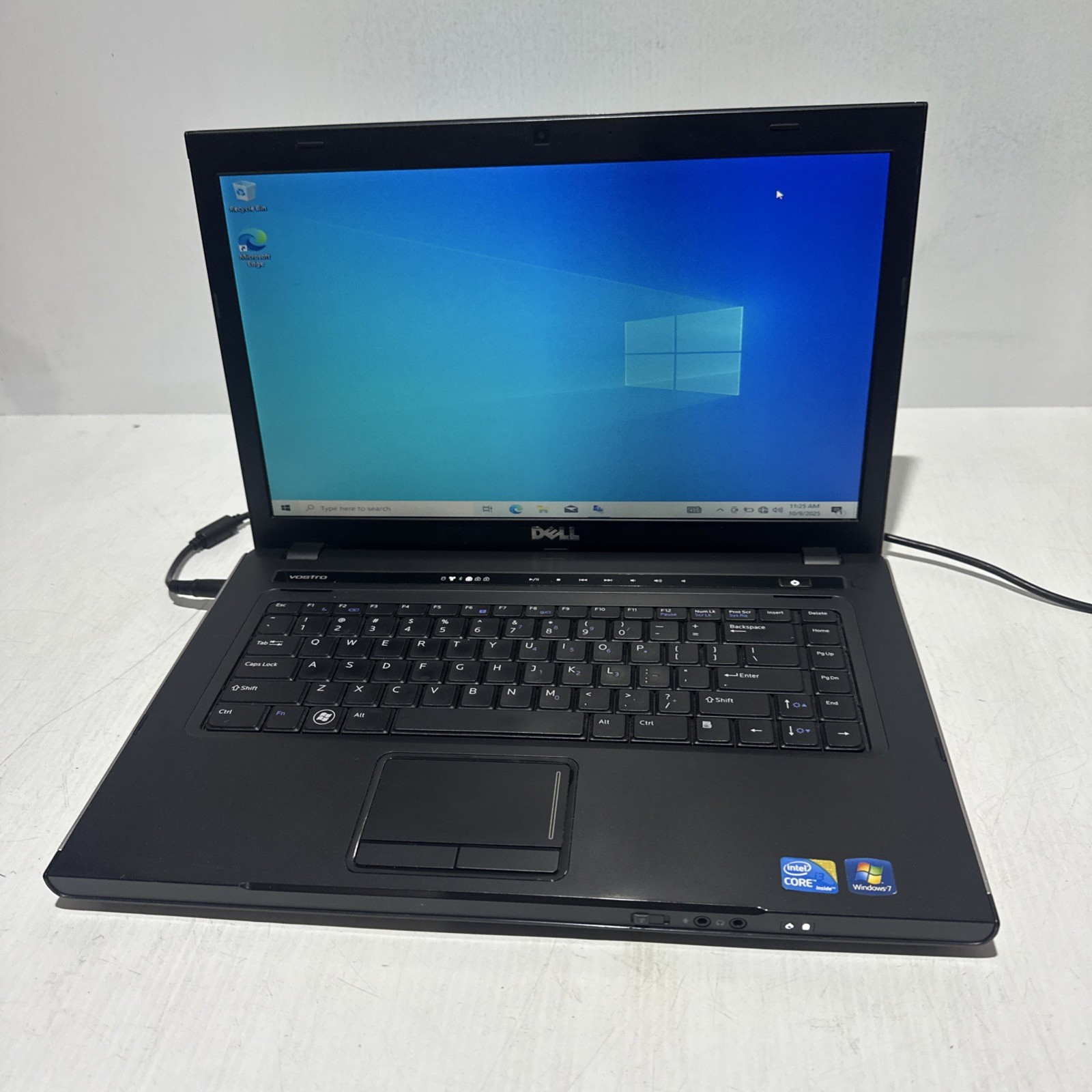 Dell Vostro 3500 15″ Laptop i3 M350 3gb Ram 320gb HDD Windows 10 Home No P/S