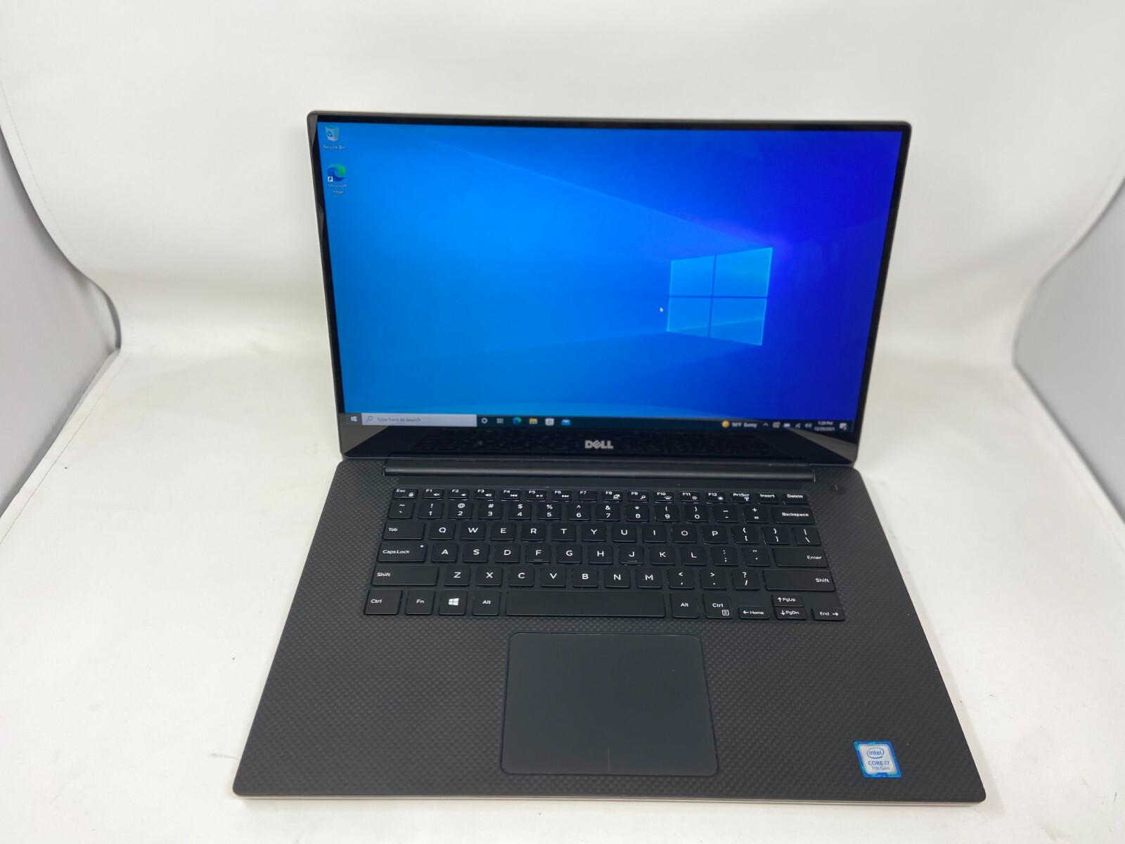 Dell Precision 5530 i7-8850H 6Core 4.3GHz 32GB 1TB SSD P2000 4GB Gaming Laptop