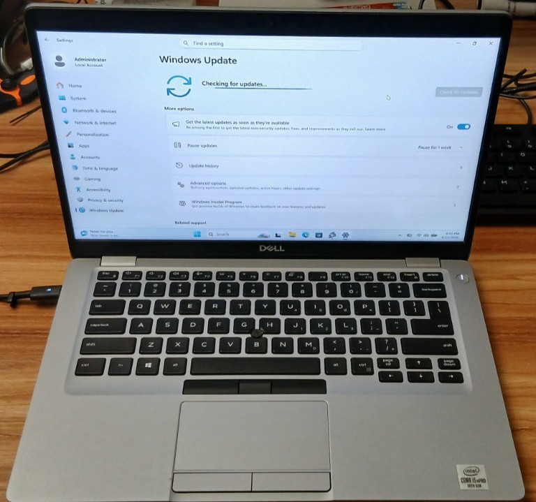 DELL LATITUDE 5410 i5-10310U 14″ 16/256*** READ