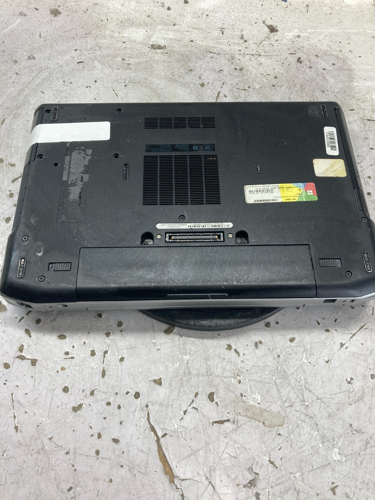 Dell Latitude E6420 Intel Core i5 M520 2.40GHz 4GB NO HDD