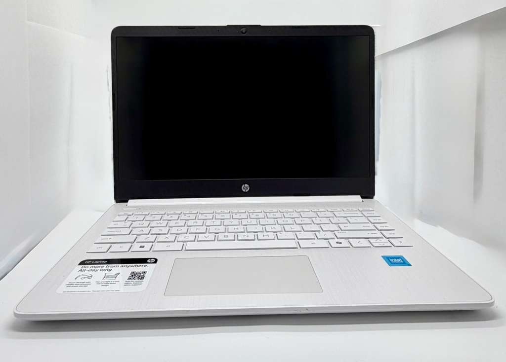 HP 14″ Laptop N4500 | 4GB Memory | 64GB eMMC| 14-dq3000dx | B4GX5UA#ABA