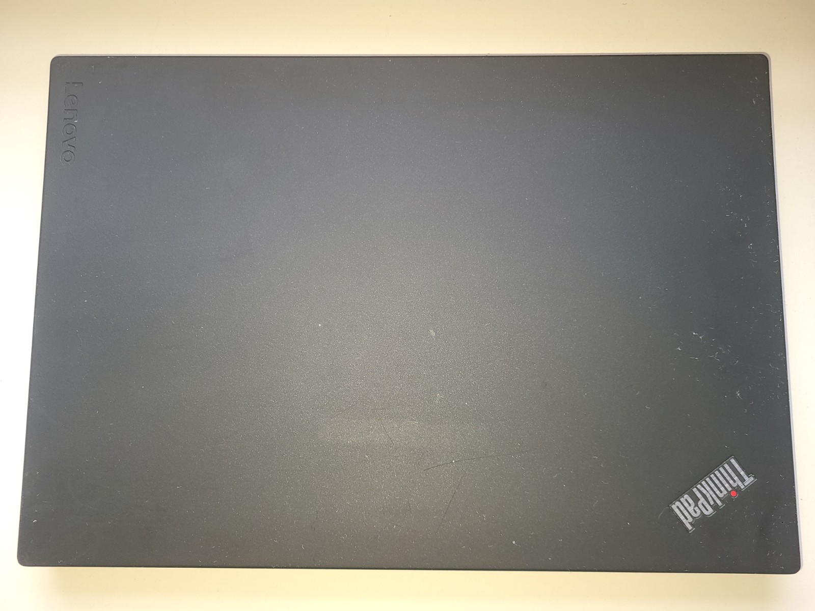 Lenovo ThinkPad T470 14″ Intel Core i7 6th Gen Windows 11 Laptop Black Wi-Fi