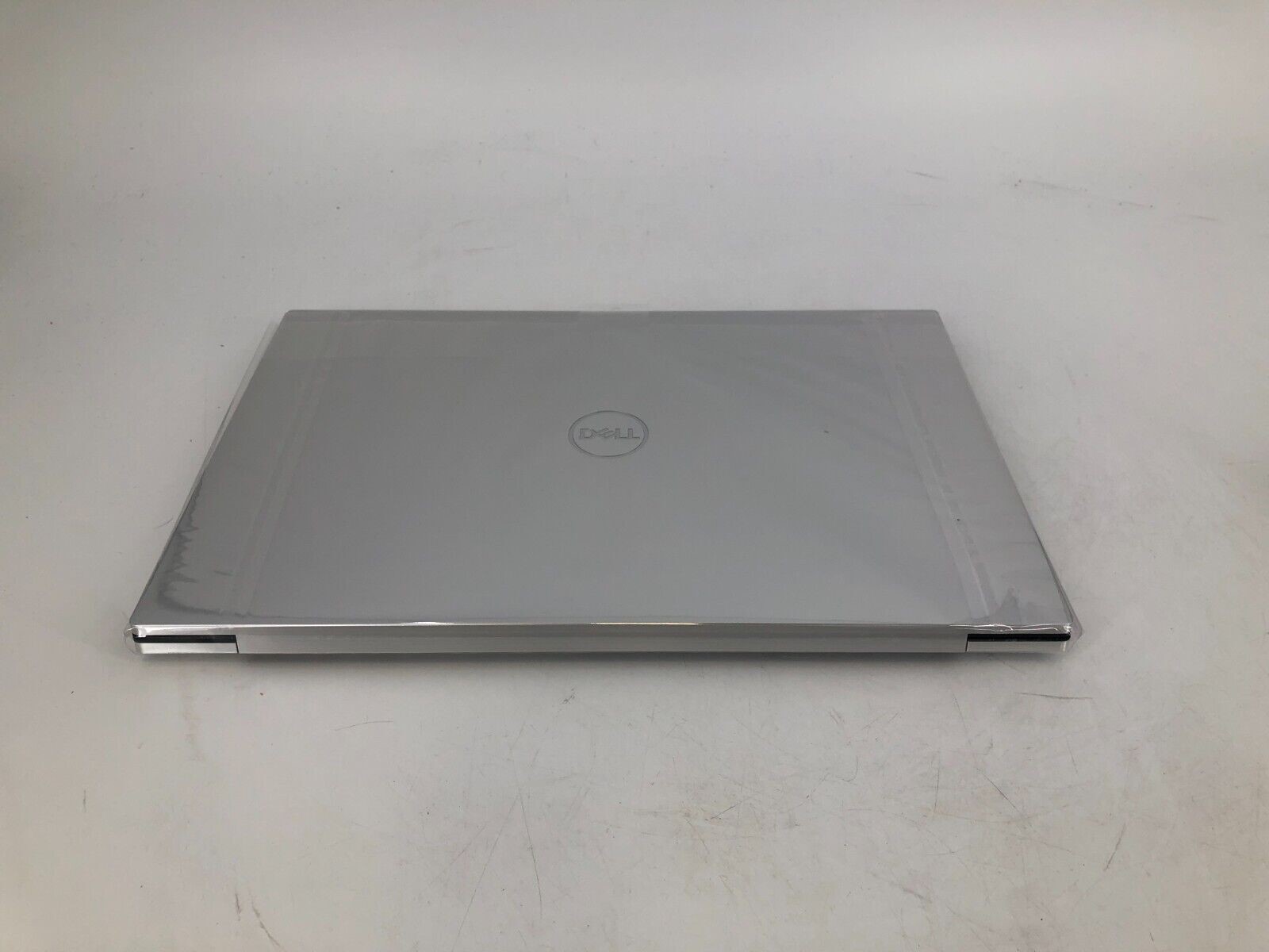 Dell XPS 9720 12th Gen i9-12900HK 3TB SSD 64GB DDR4 RTX 3060 XPS 17 4K UHD