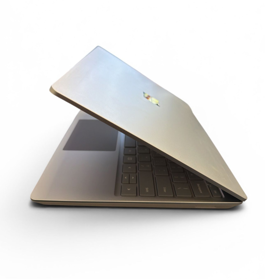MICROSOFT Surface Laptop Go 1943 i5-1035G1 8GB RAM 128 GB 12.4″ Touch Win 11P