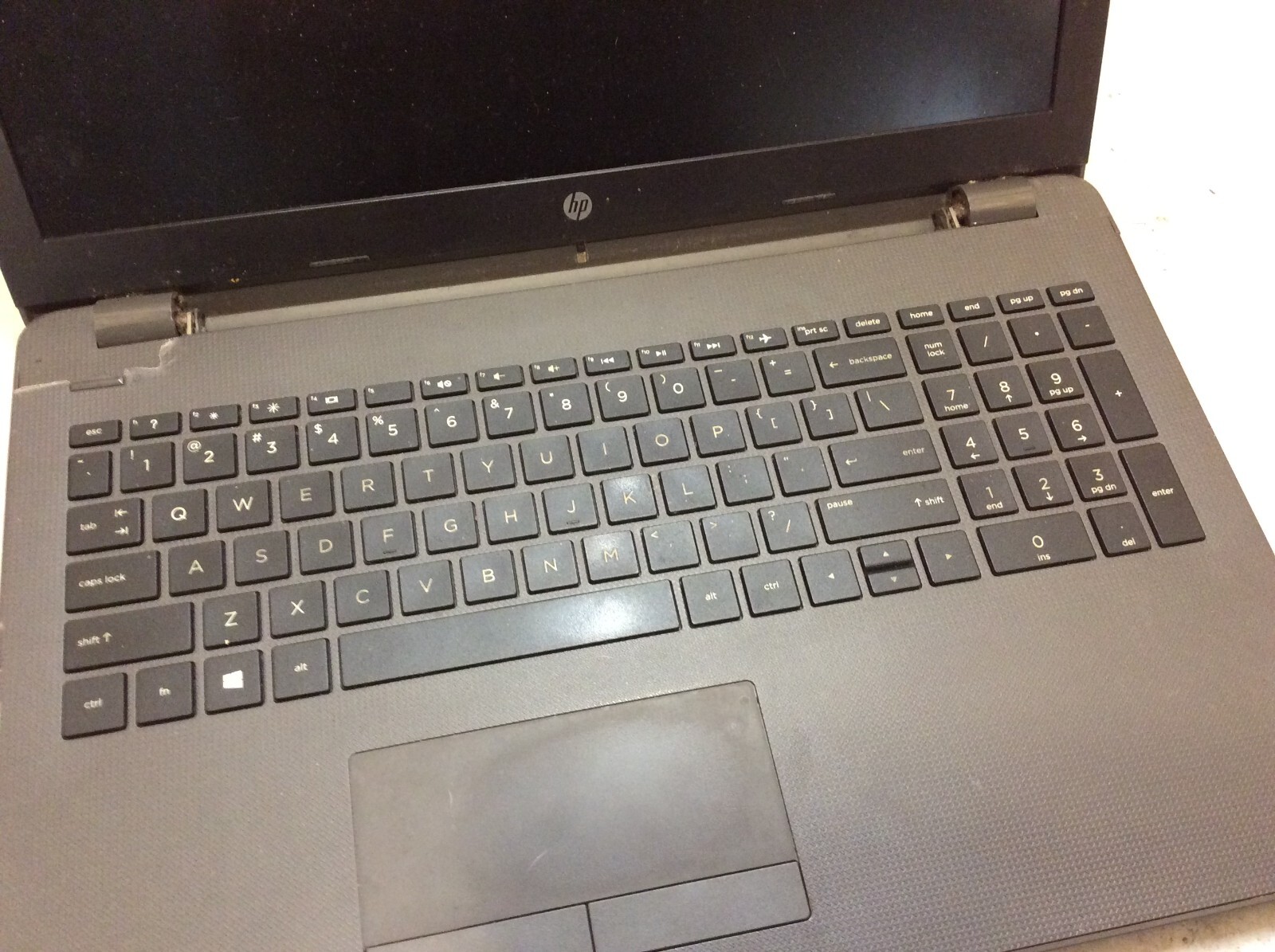 HP 255 G6 Laptop 15″ AMD A6 DAMAGED POWER BUTTON -PP