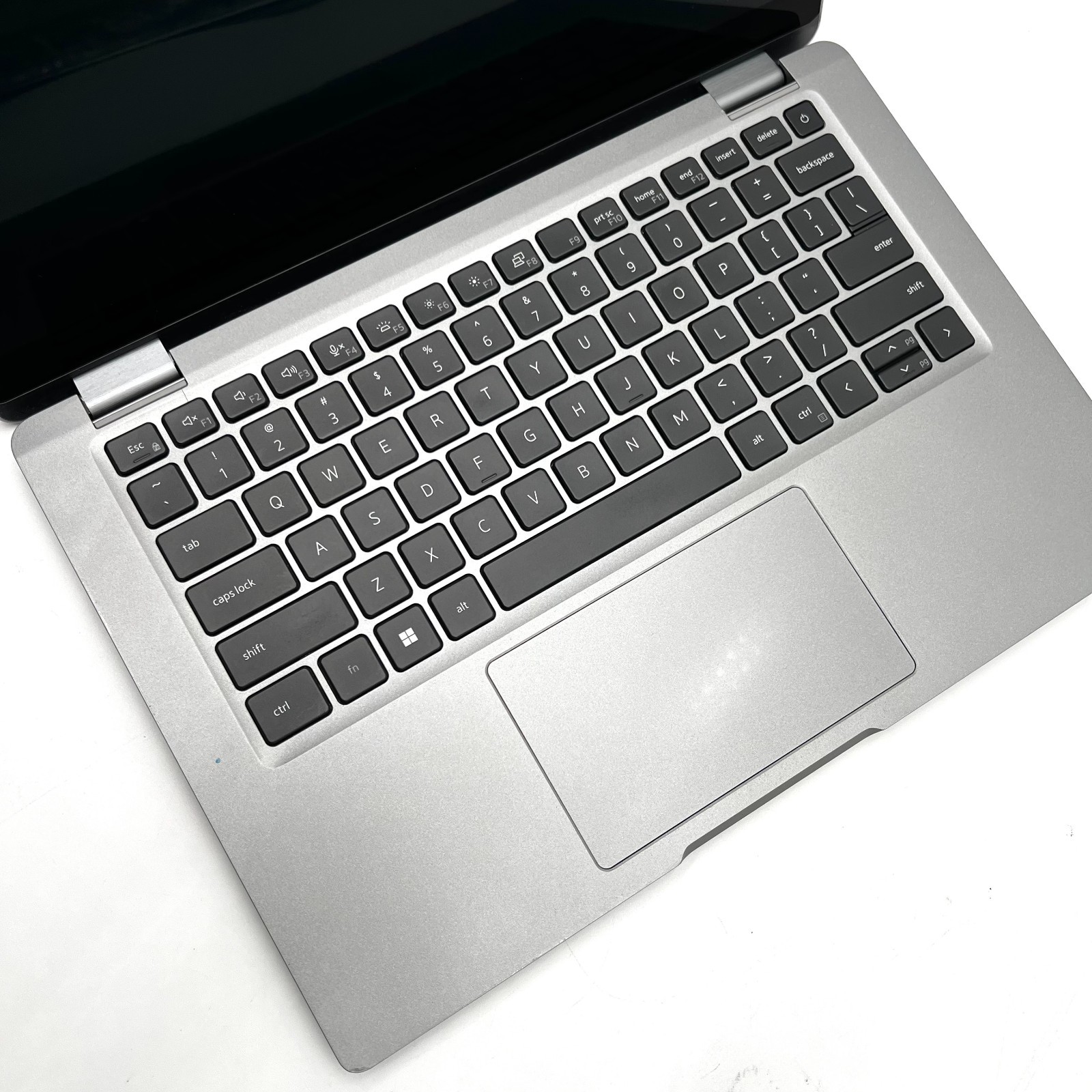 Dell Latitude 5330 13″ i5-1235U 8GB RAM 256GB SSD No OS | TESTED USED – POOR