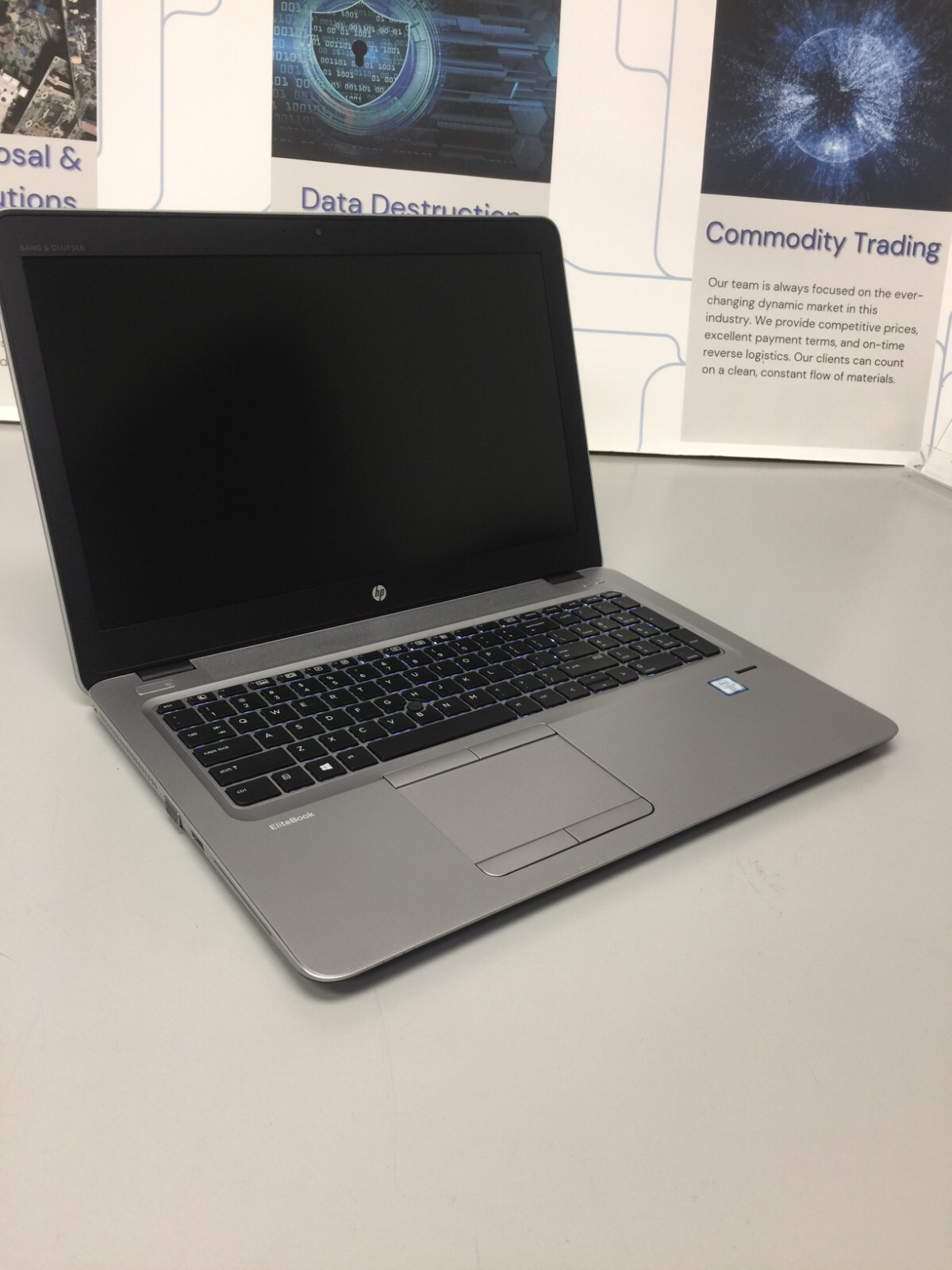 HP Elitebook 850 G3 15.6 Core i7 6th gen 2.60 GHz 8 GB RAM 256 GB SSD