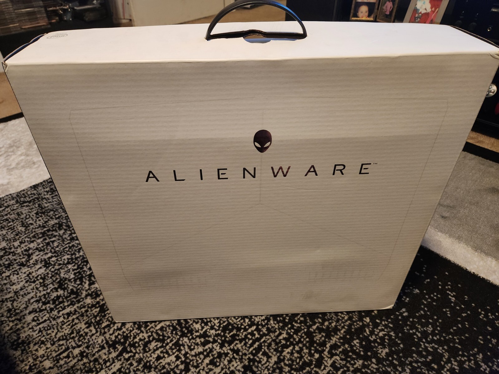 Alienware m17 R4 Gaming Laptop