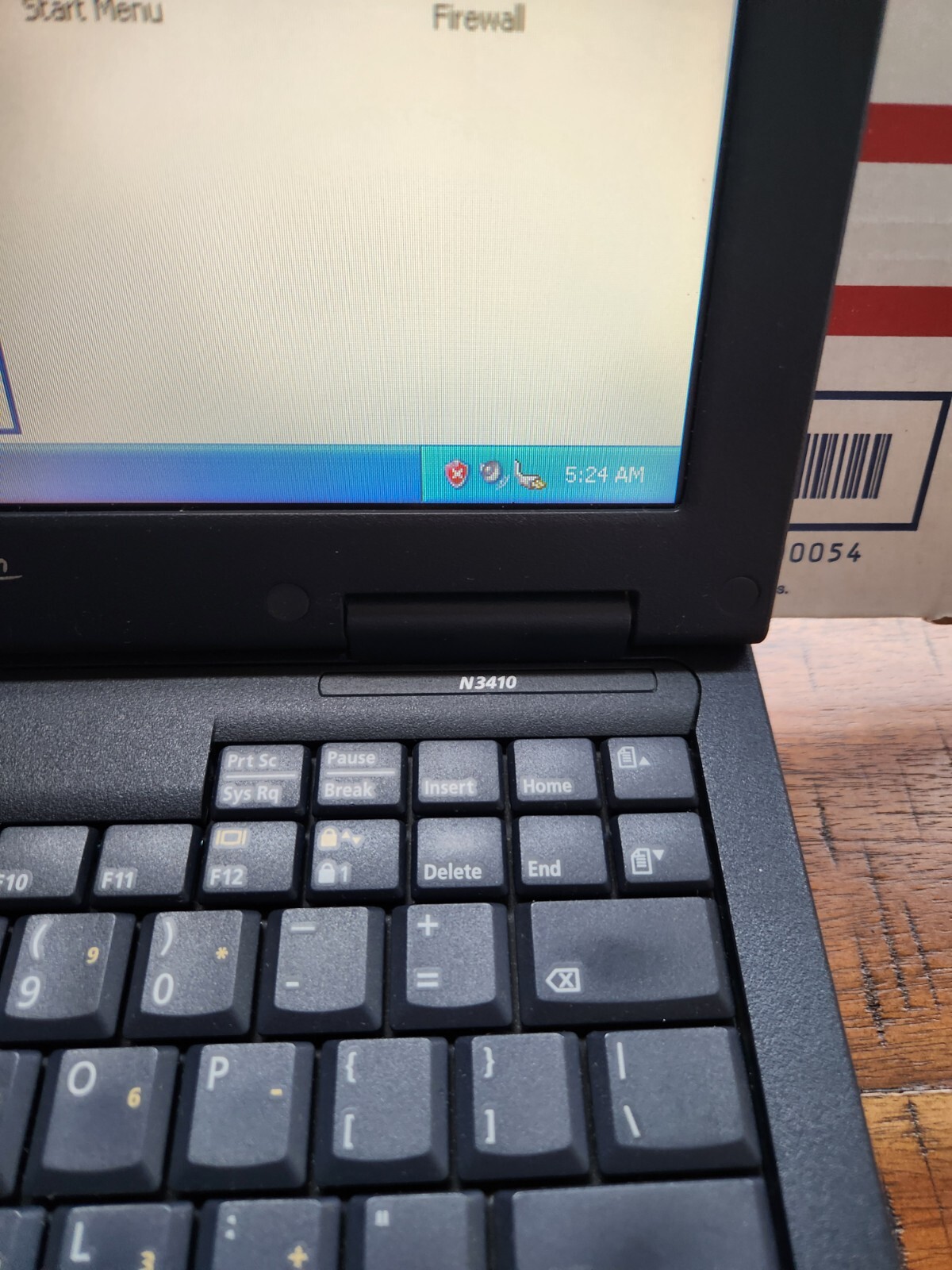 HP Pavilion N3410 12.1” (AMD-K6®-2 @ 551MHz ,256MB RAM , 6.04GB HDD) Win XP Pro