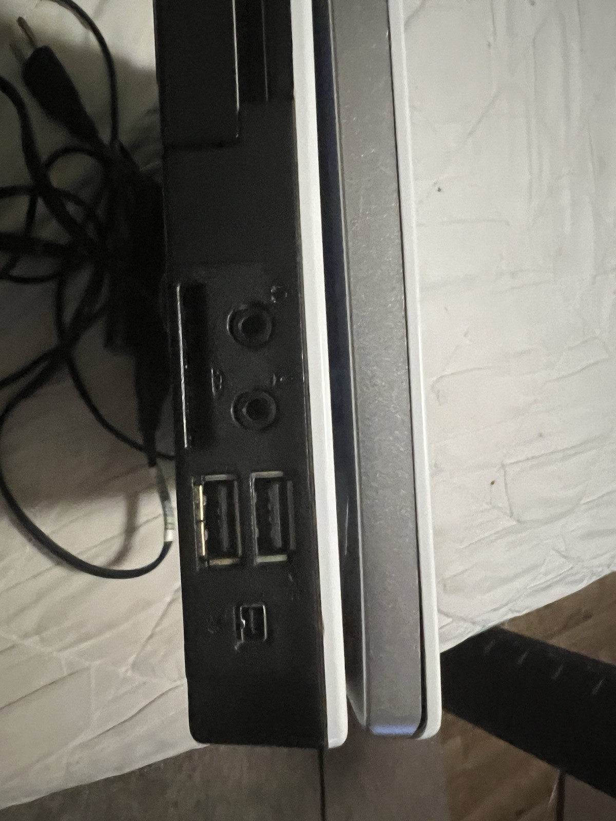READ Dell Inspiron 6000 Laptop 15.4″ Intel, Windows XP, Notebook 150 GB HDDs
