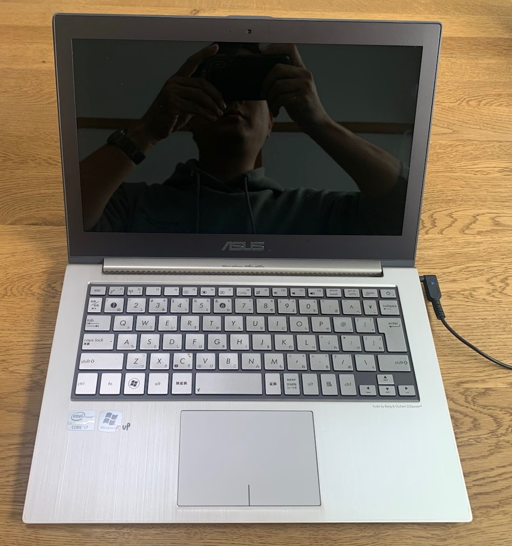 Asus UX31E Core i7 1.8GHz Japanese Model No SSD – BIOS Boots – Ship Worldwide