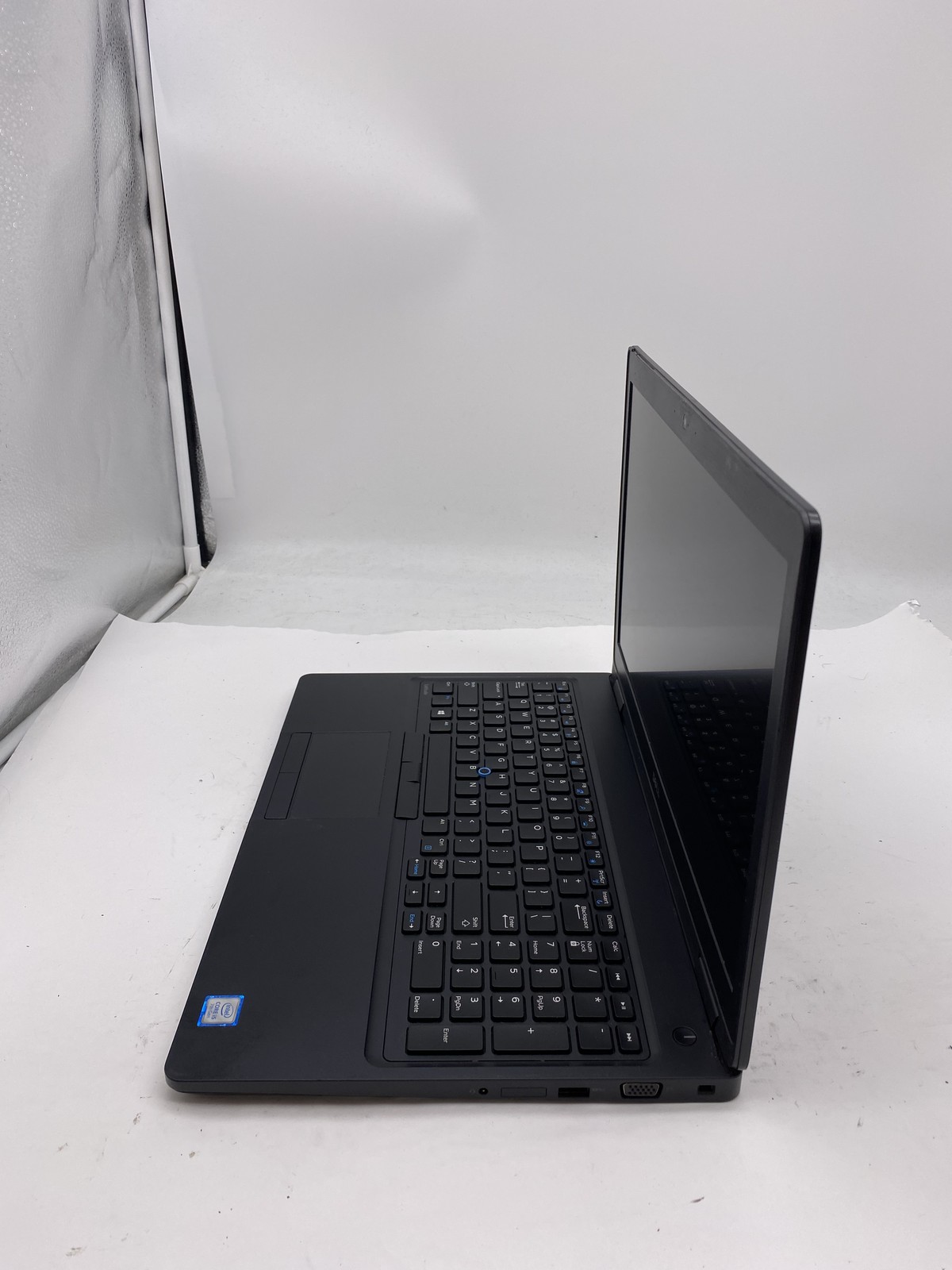 Dell Latitude 5580 Laptop Intel Core i5 7200U 2.5GHz 4GB RAM – No HDD