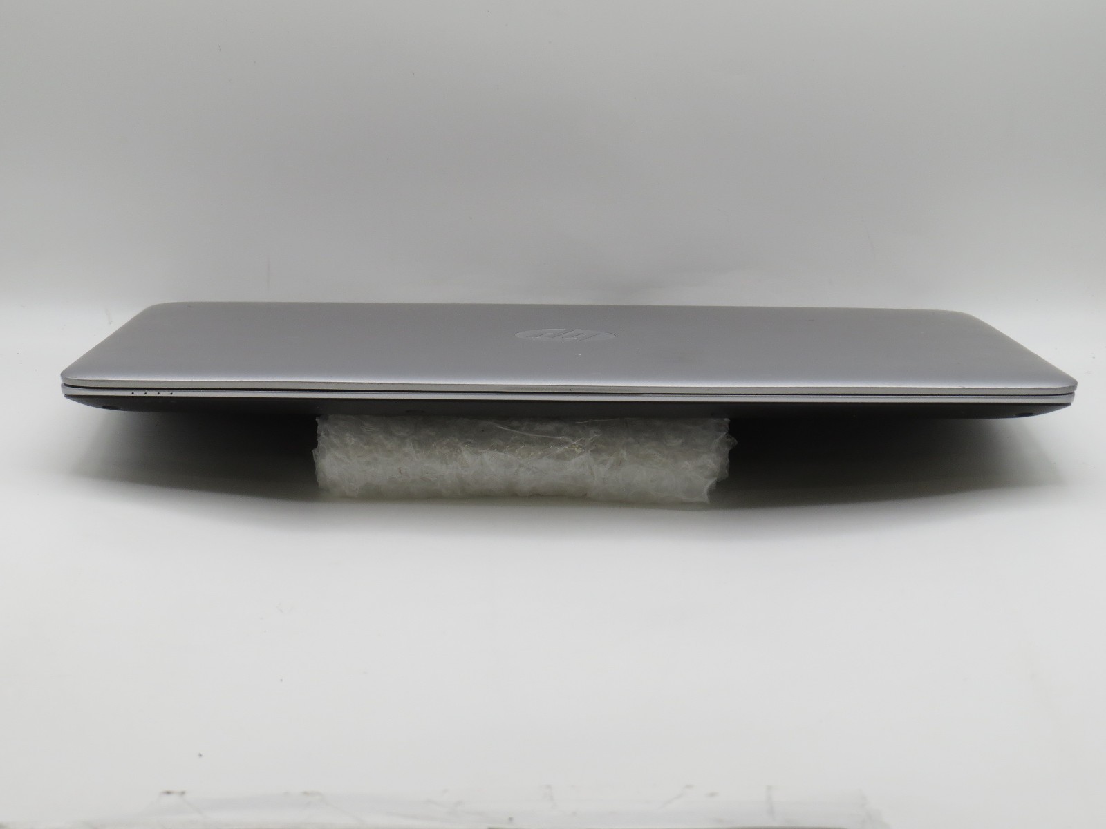 i5-7200U @ 2.5GHz 8GB DDR4 480GB 2.5″ SATA SSD HD 620 15.6″ No Batt/OS/AC