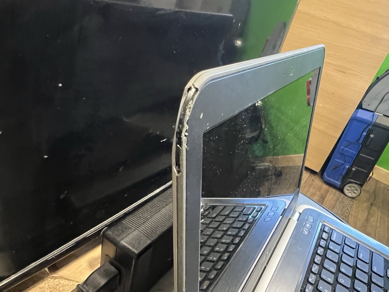 Dell Inspiron 5323 i3-3227U 4GB RAM UNTESTED