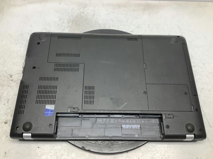 Lenovo ThinkPad E550 Intel i3-4005U 1.7GHz 8 GB NO HDD