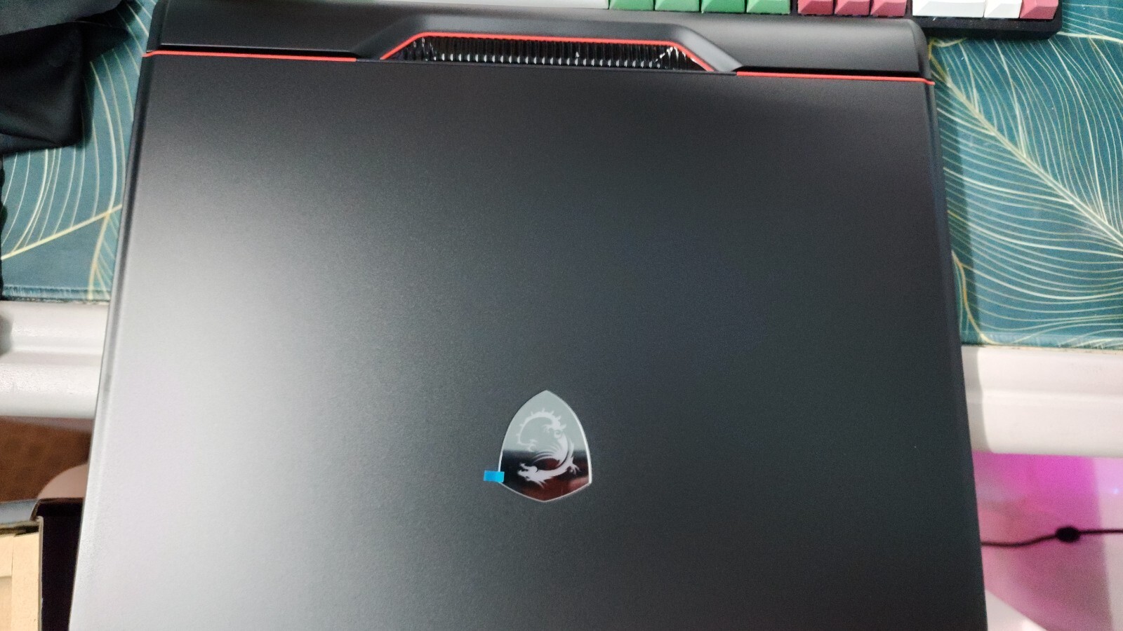 msi 17 raider ge78hx gaming laptop