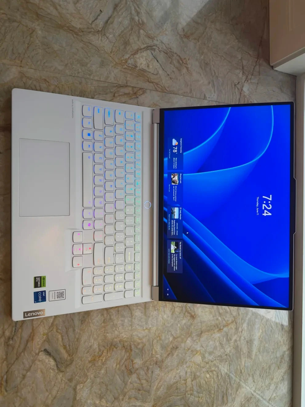 Lenovo Legion 7 16IRX9 16″ i7-14700HX 16GB 1TB SSD RTX 4060