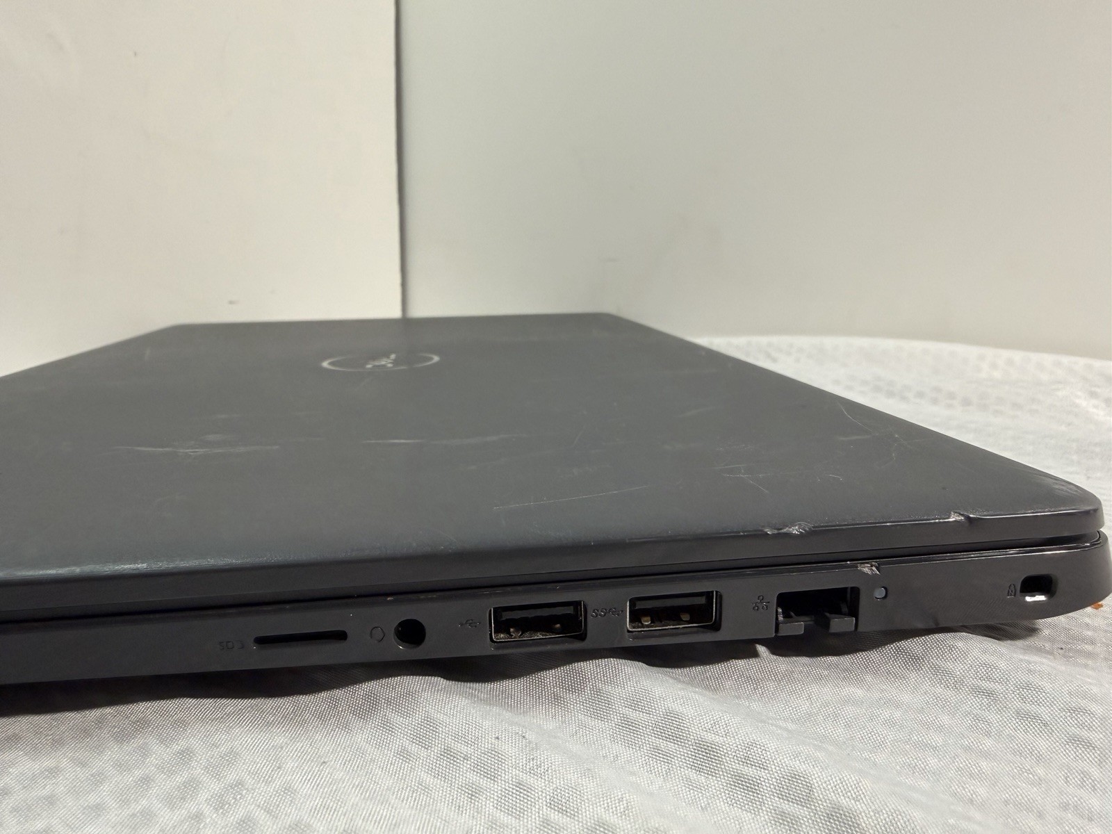 Dell Latitude 3510 15.6” FHD Laptop i5-10210U 16GB RAM 256GB SSD Win 11 Pro