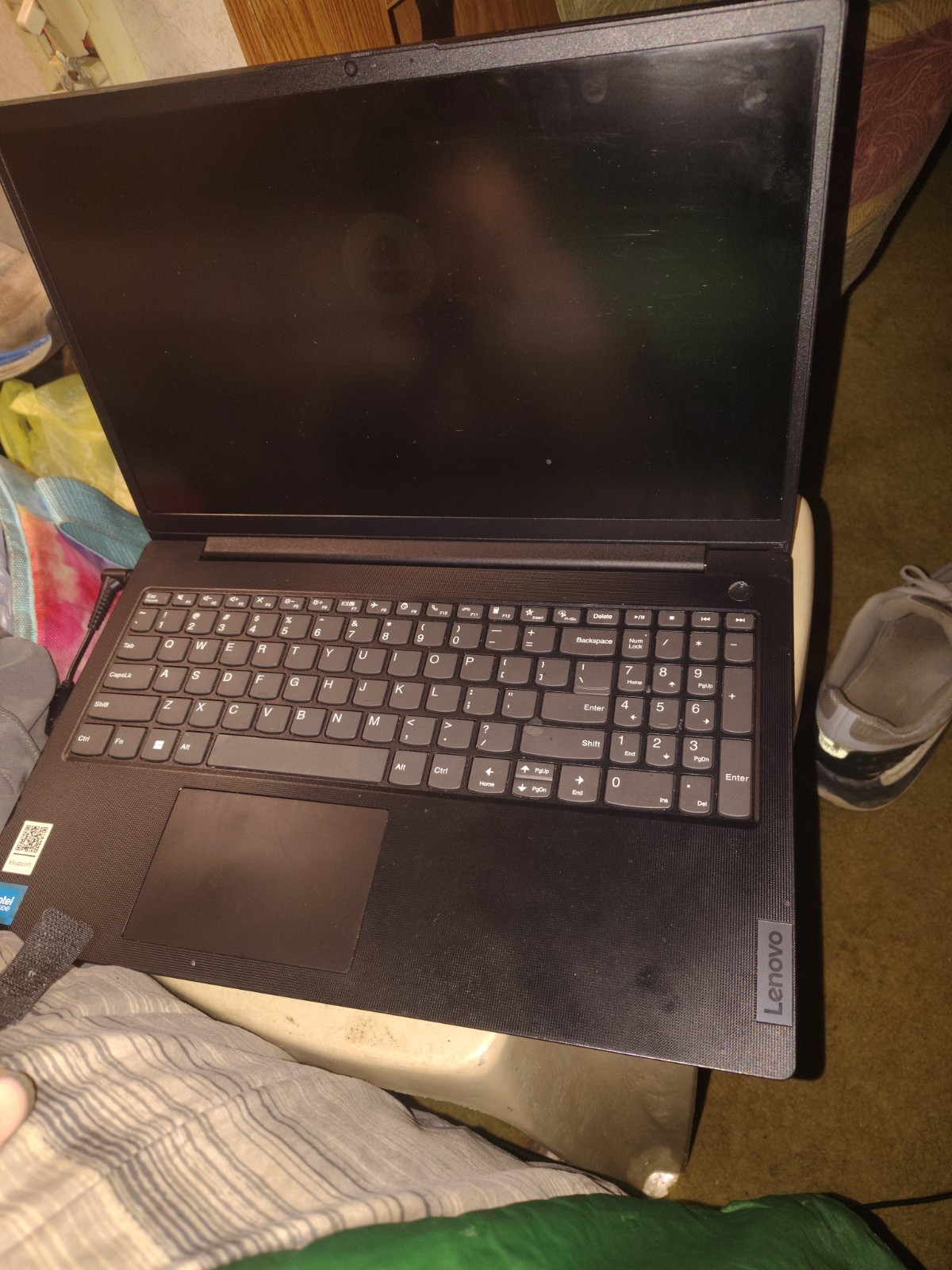 Lenovo IdeaPad 15.6in Black Laptop Intel Core i3 Ubuntu Built-in Webcam