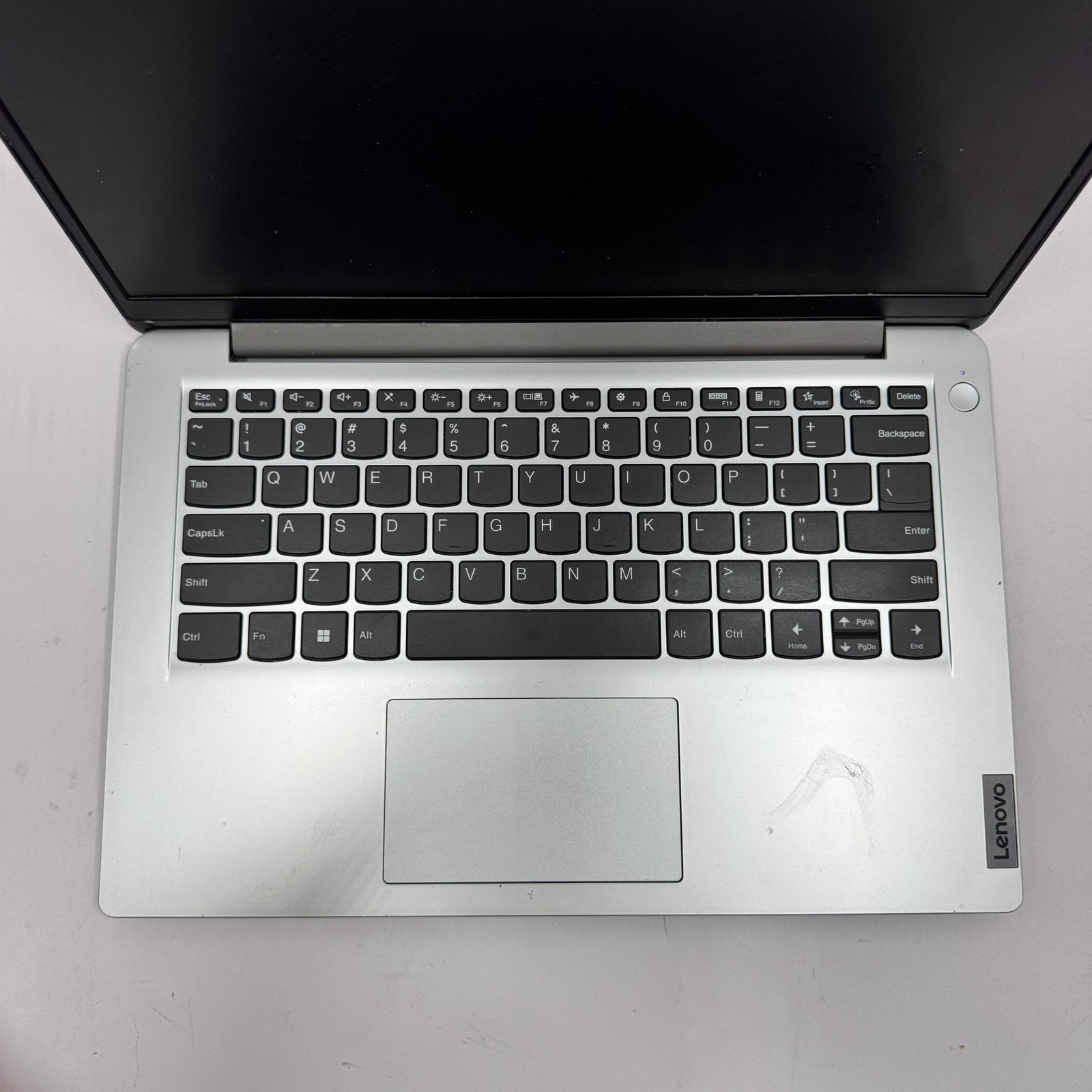 Lenovo IdeaPad 1 82V6 13.3″ Celeron N4020 1.1GHz 4GB RAM 64GB SSD