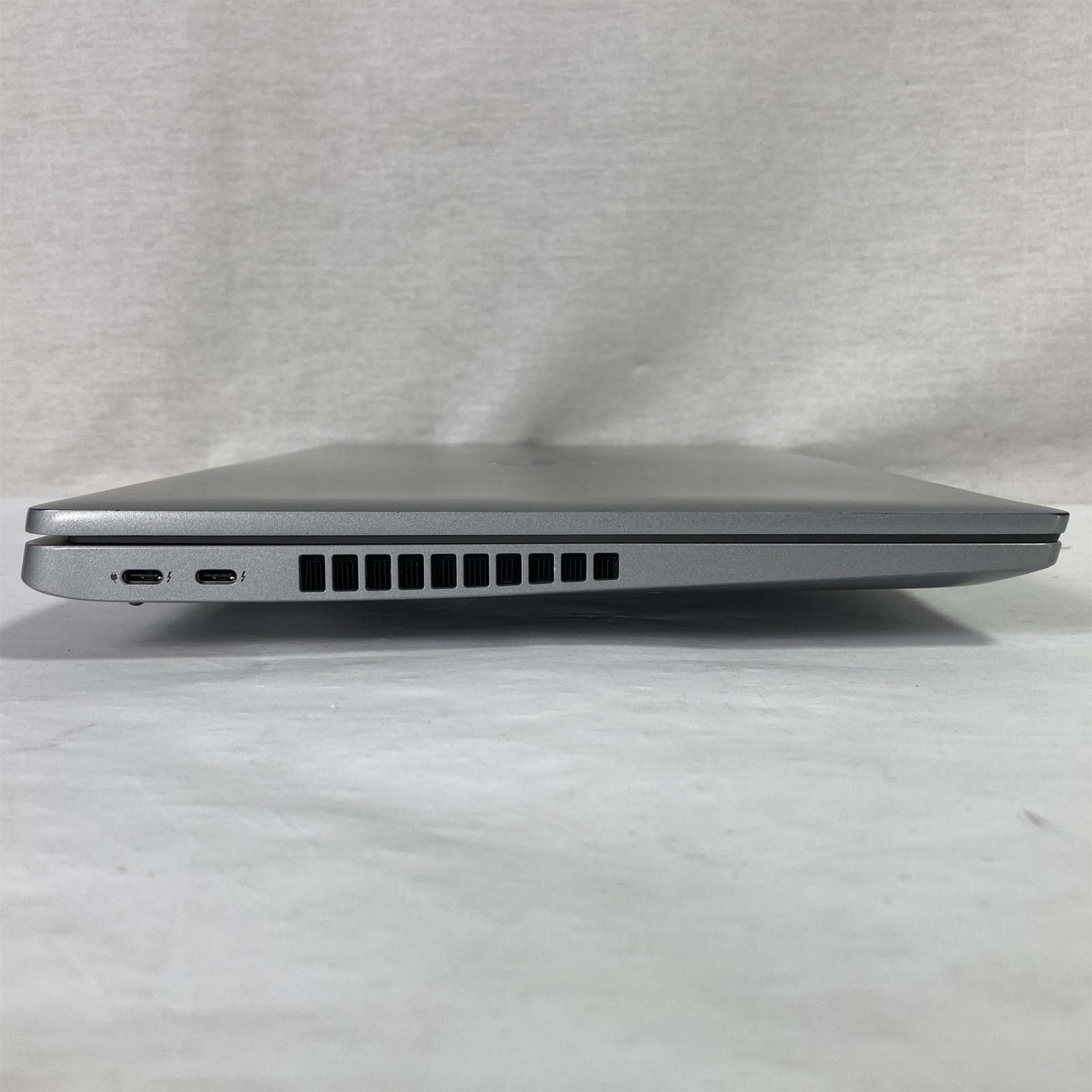 Dell Latitude 5530 15.6″ Laptop Core i5-1235U 1.3GHz 16GB 256GB NVMe SSD -Win 11