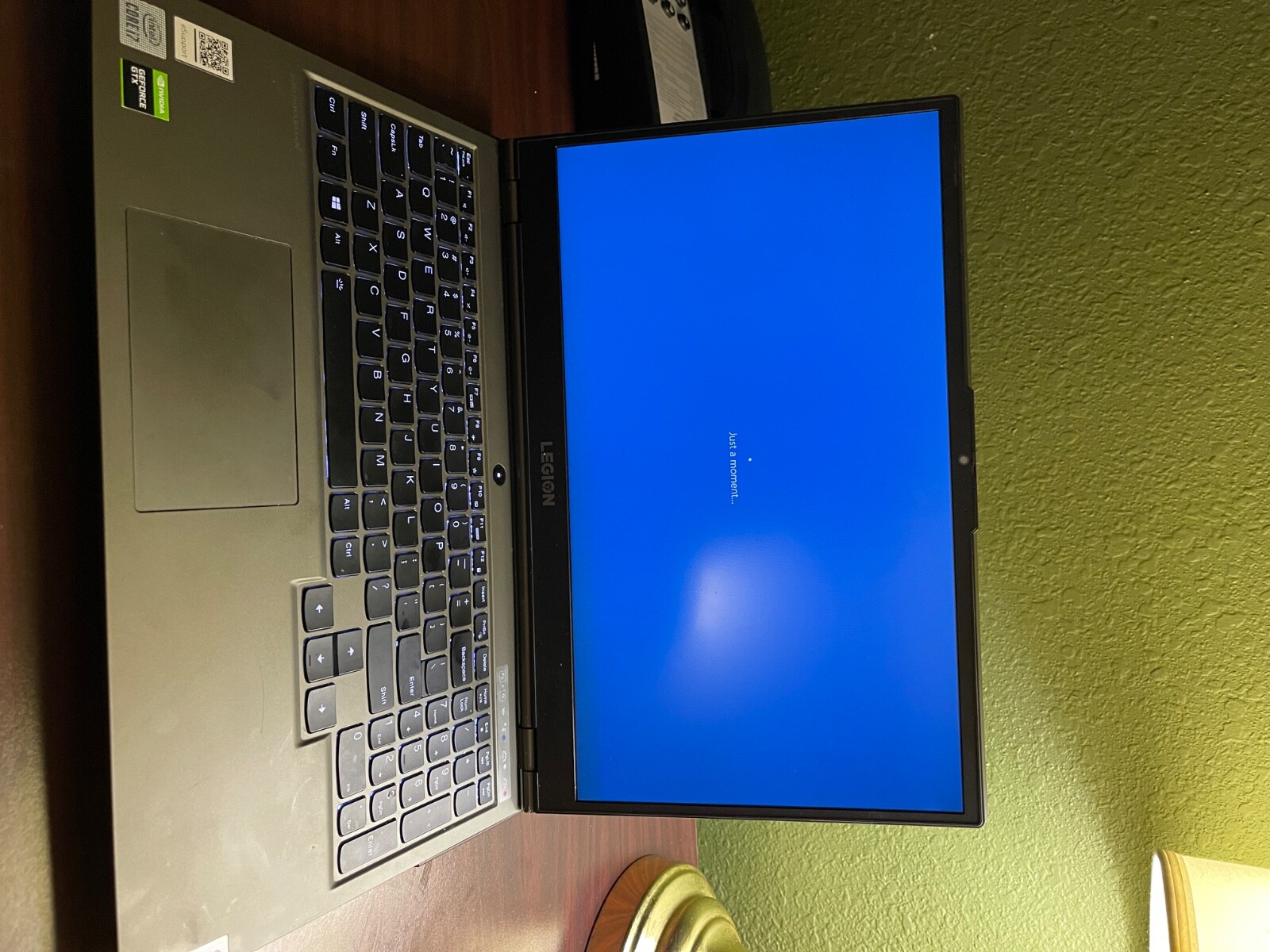 lenovo legion 5i grey, gtx 1660ti, i7 10th gen, 16gb ram, 144hz screen
