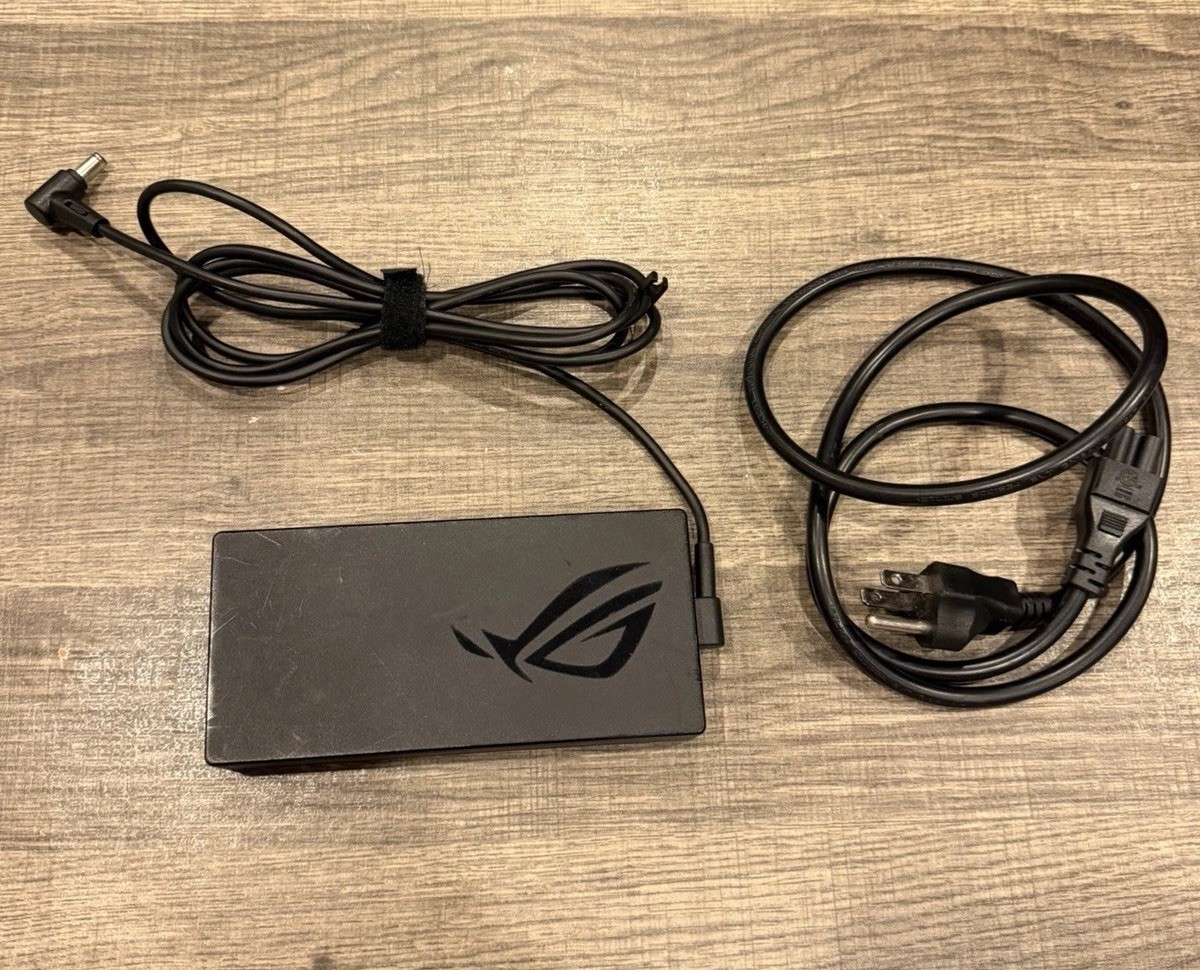 ASUS ROG Zephyrus G15 Gaming Laptop Bundle (RTX 3070, Ryzen 9, 24GB RAM)
