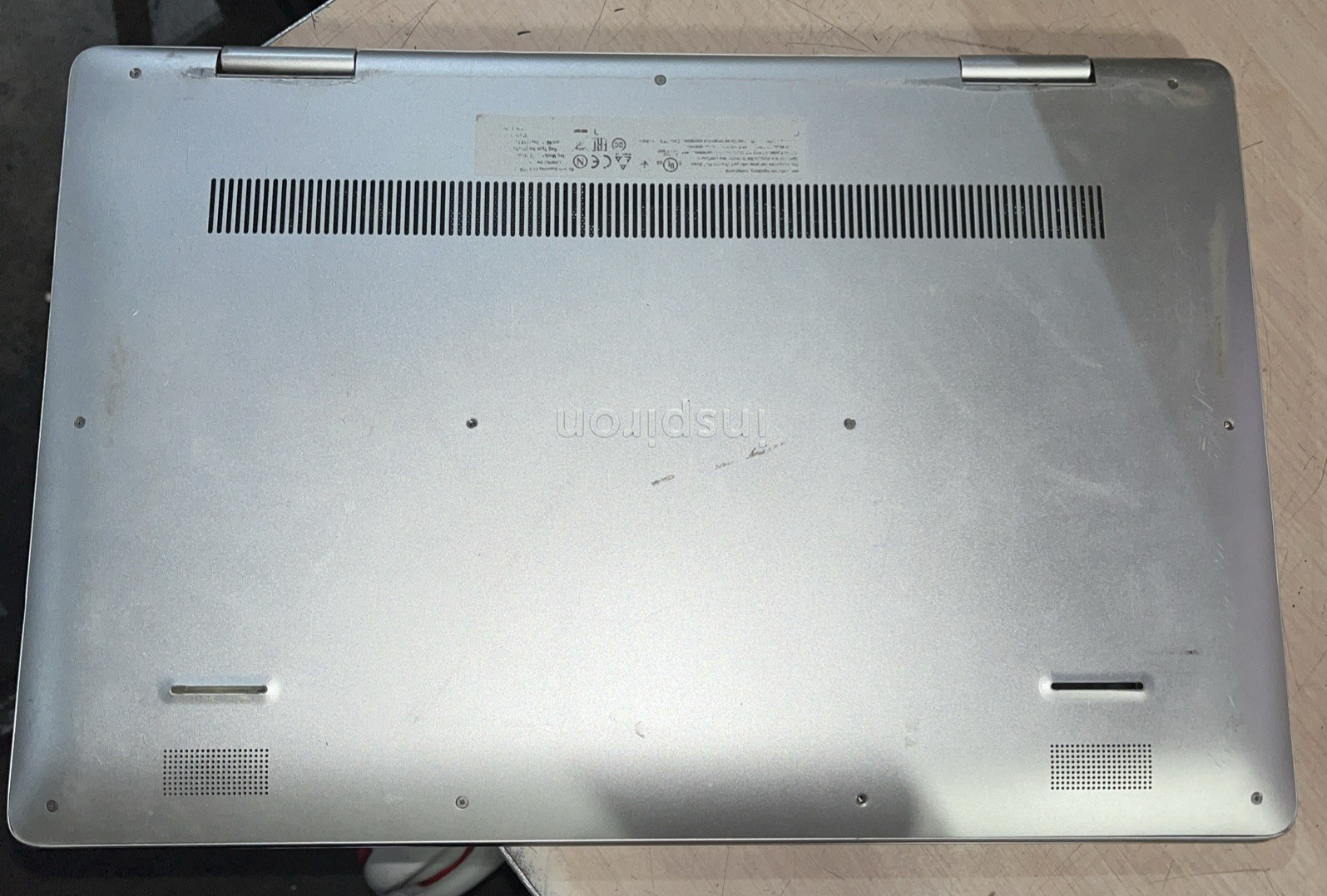 DELL INSPIRON 7786 INTEL CORE I7-8565U 1.80GHZ 8GB RAM NO HD