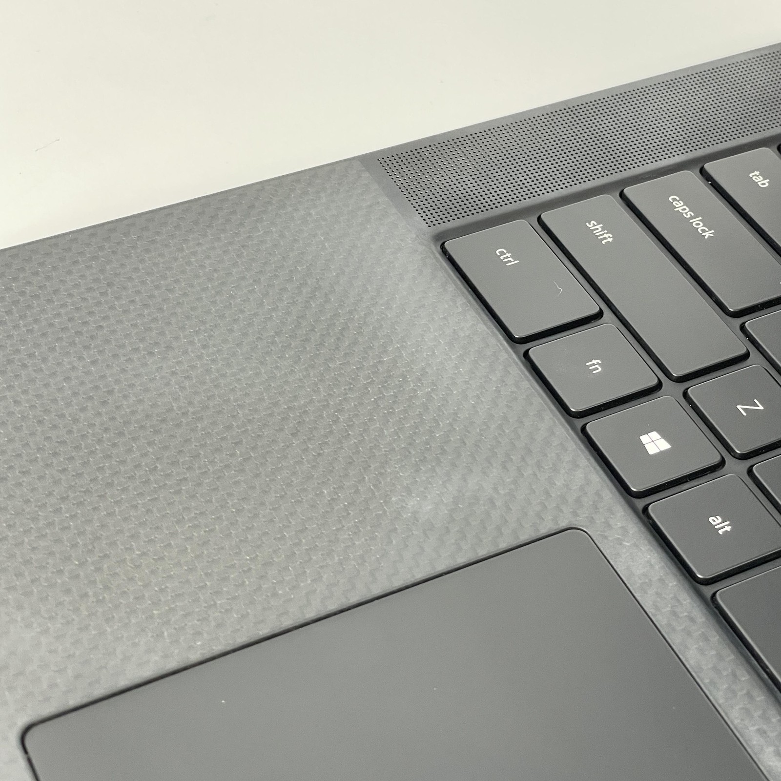 Dell XPS 15 9500 FHD+ i7-10750H 2.60GHz 32GB 1TB SSD GTX 1650 Ti FRAME GAP