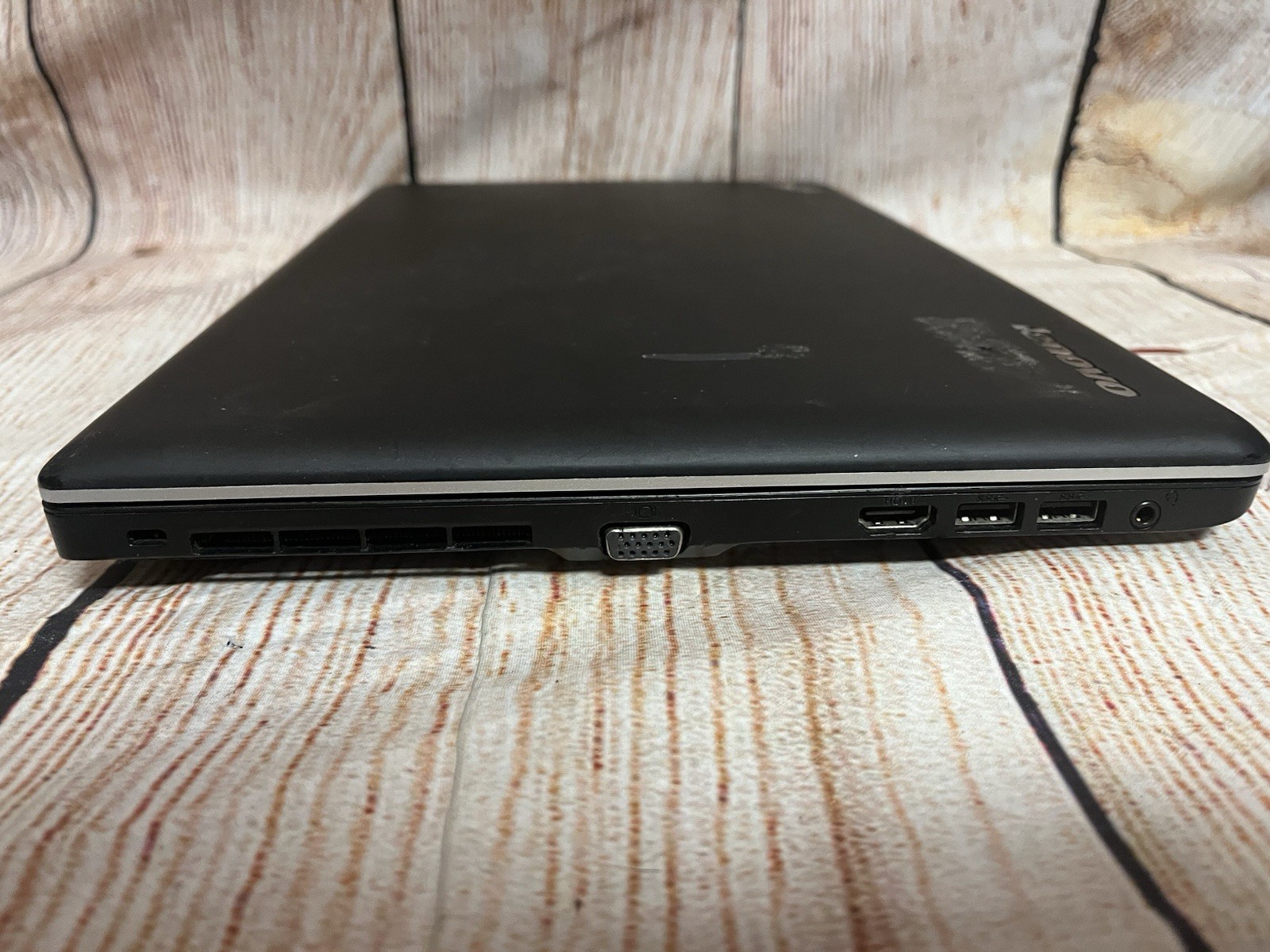 Lenovo ThinkPad E540 15.6″ i5-4200M 8GB RAM 128GB Linux Mint (READ)