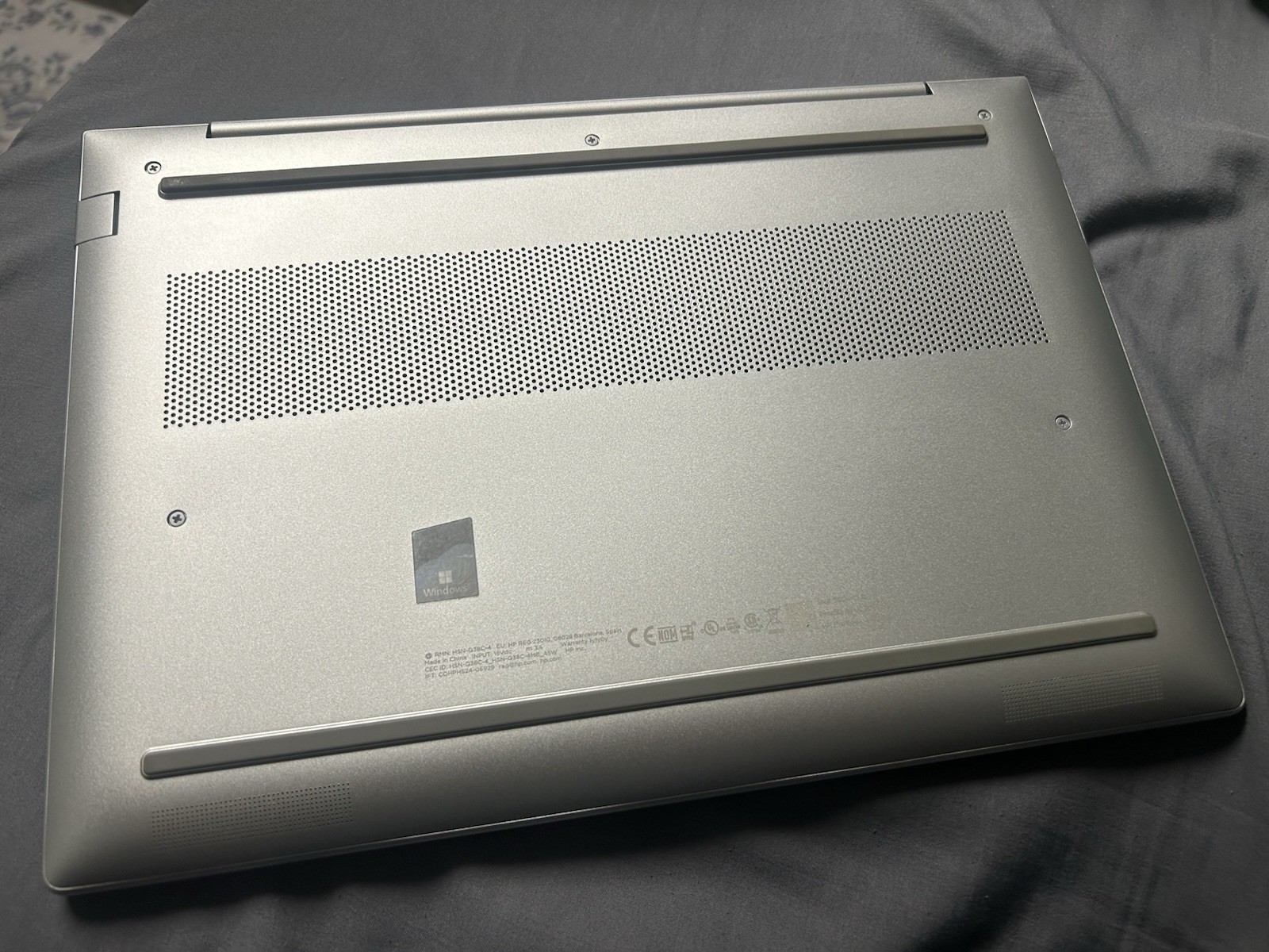 HP ProBook 440 G11 14″ Core Ultra 7 16GB 512GB SSD Win Silver Webcam