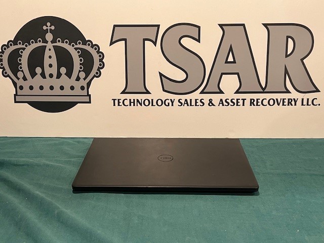 Dell Vostro 3520 (i5-1235U, 16GB, 512GB, WIN11P battery=Excellent)& Power Supply